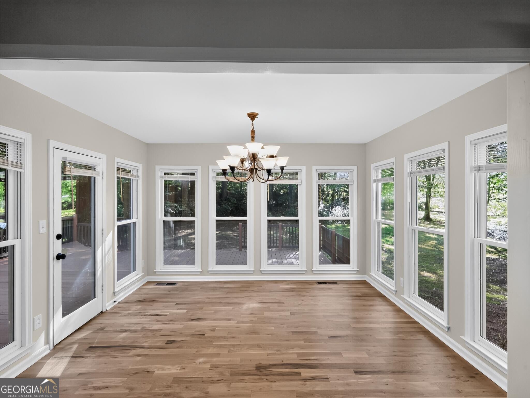 2240 Whispering Pines Lane Property Photo 35