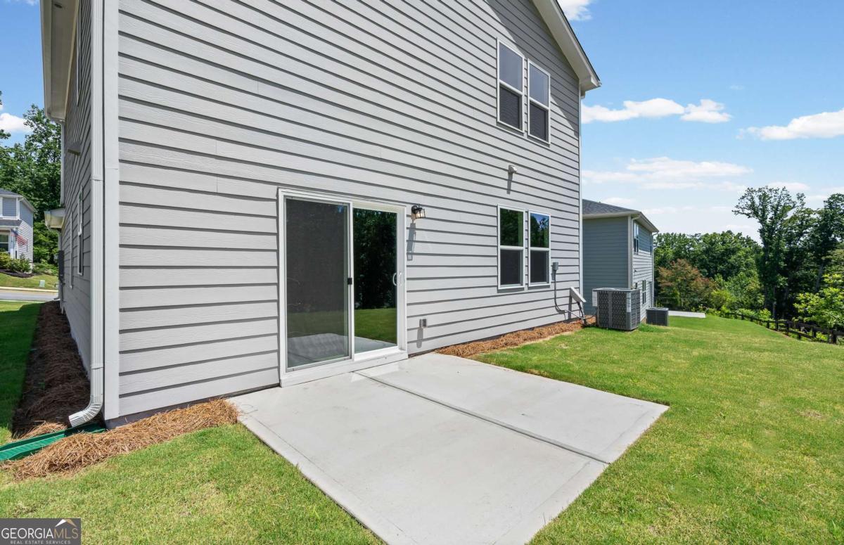 2918 Salinger Way Property Photo 18