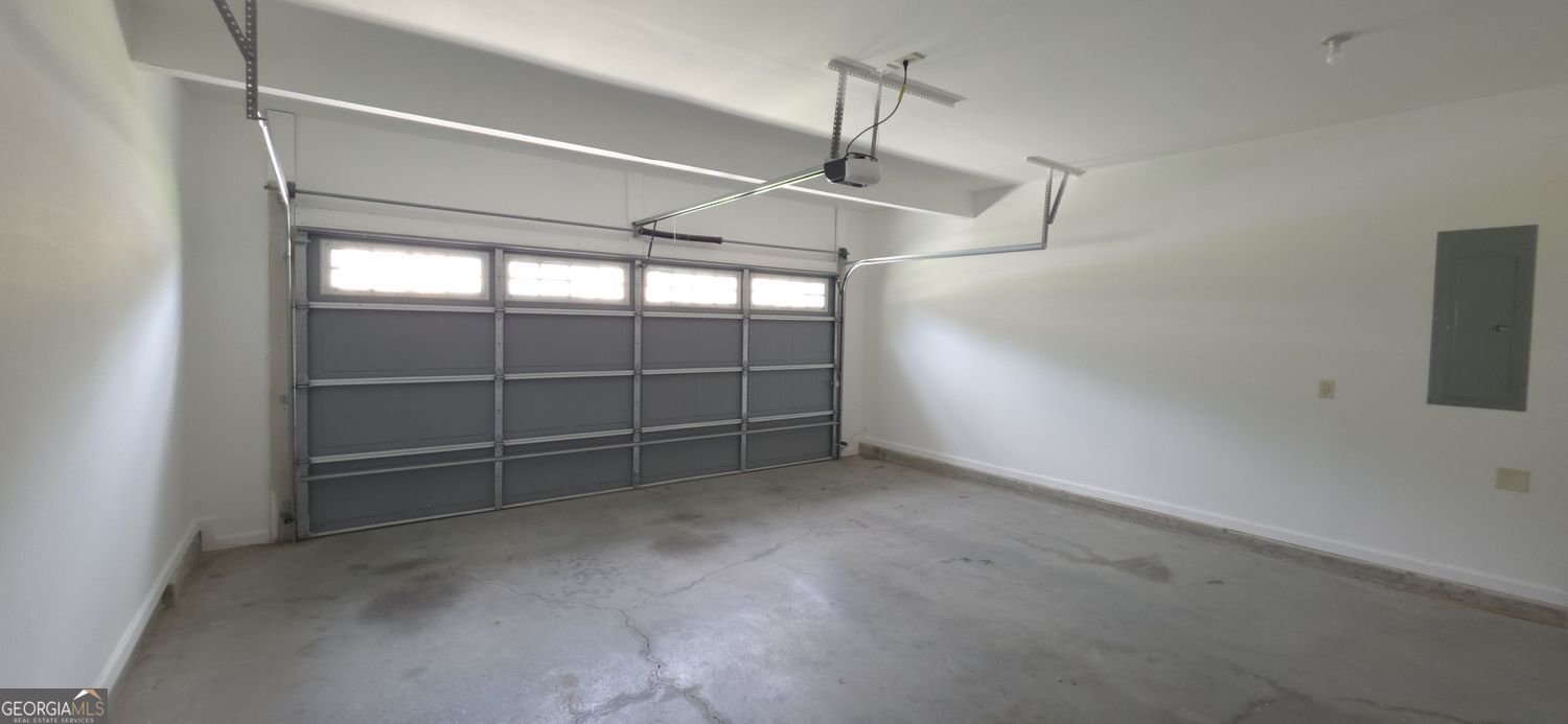 936 Tama Hill Court Property Photo 7
