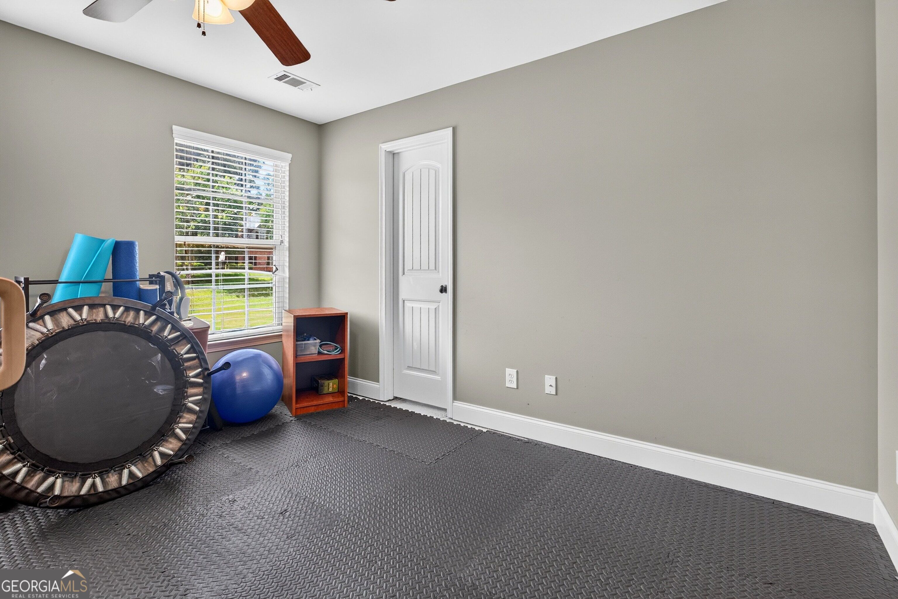 424 Oscar Court Property Photo 41