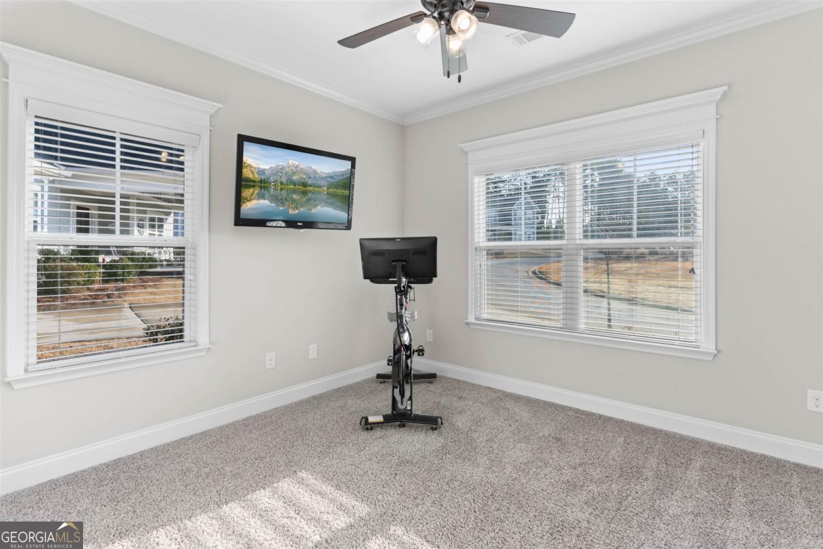 1231 Carriage Ridge Drive Property Photo 8