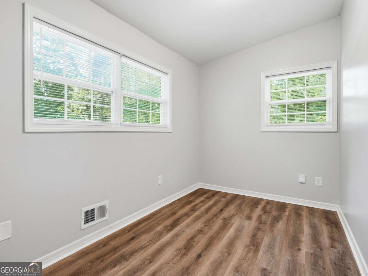 3024 Pasadena Drive Property Photo 11