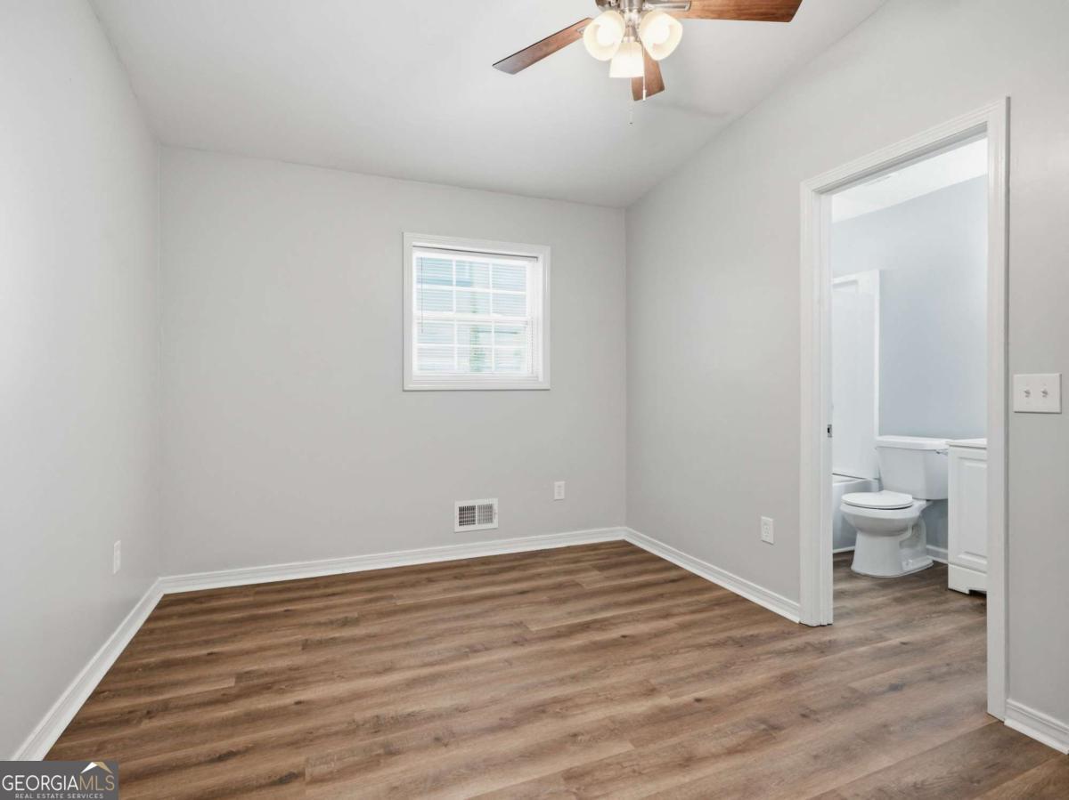 3024 Pasadena Drive Property Photo 14