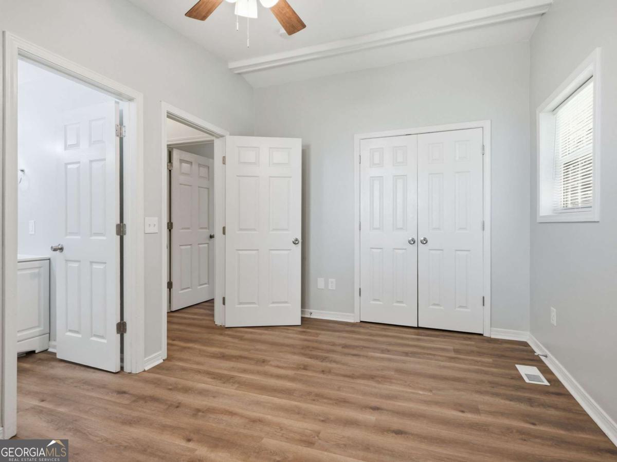 3024 Pasadena Drive Property Photo 15