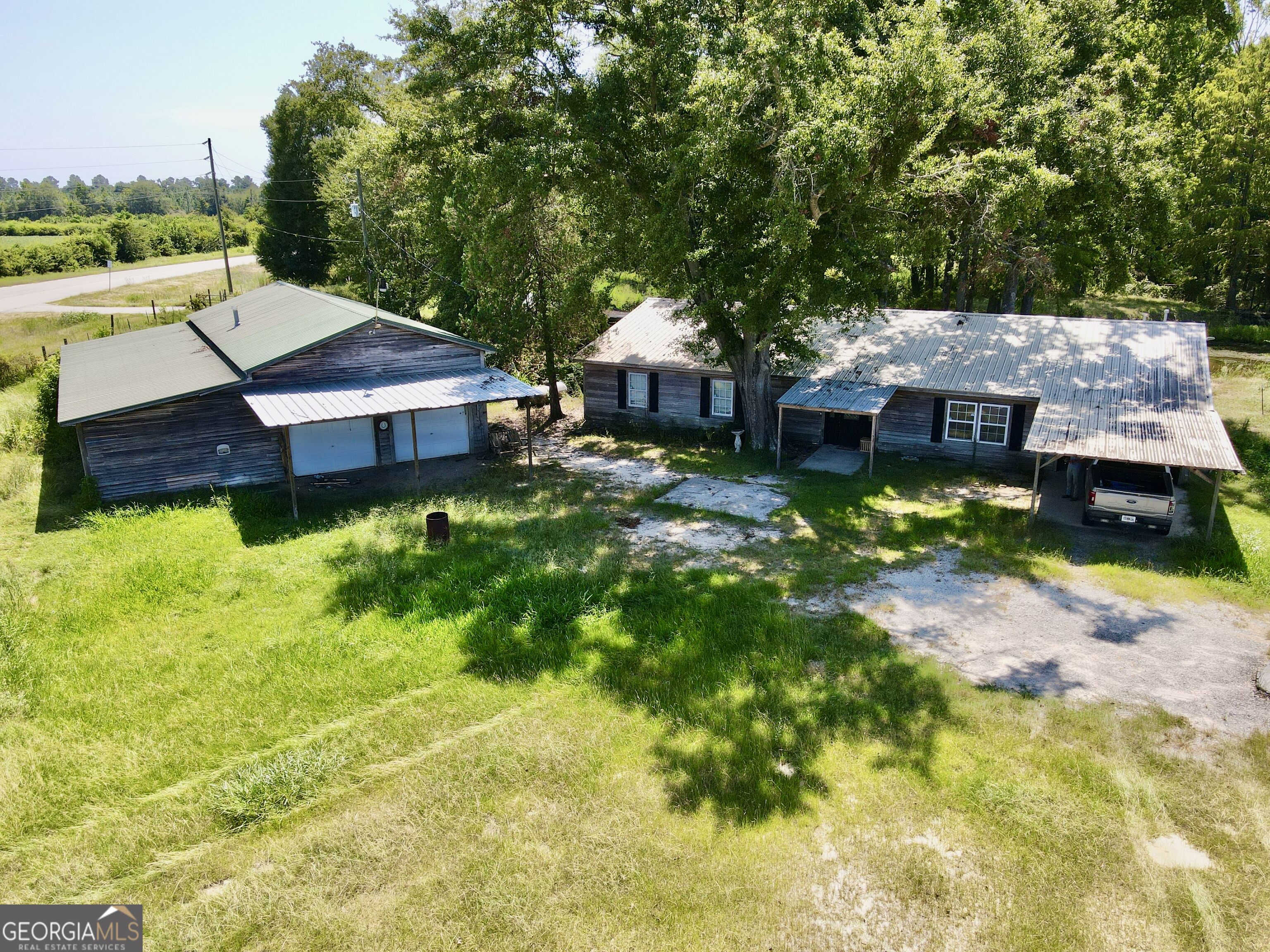 3718 N Highway 1 Property Photo 1