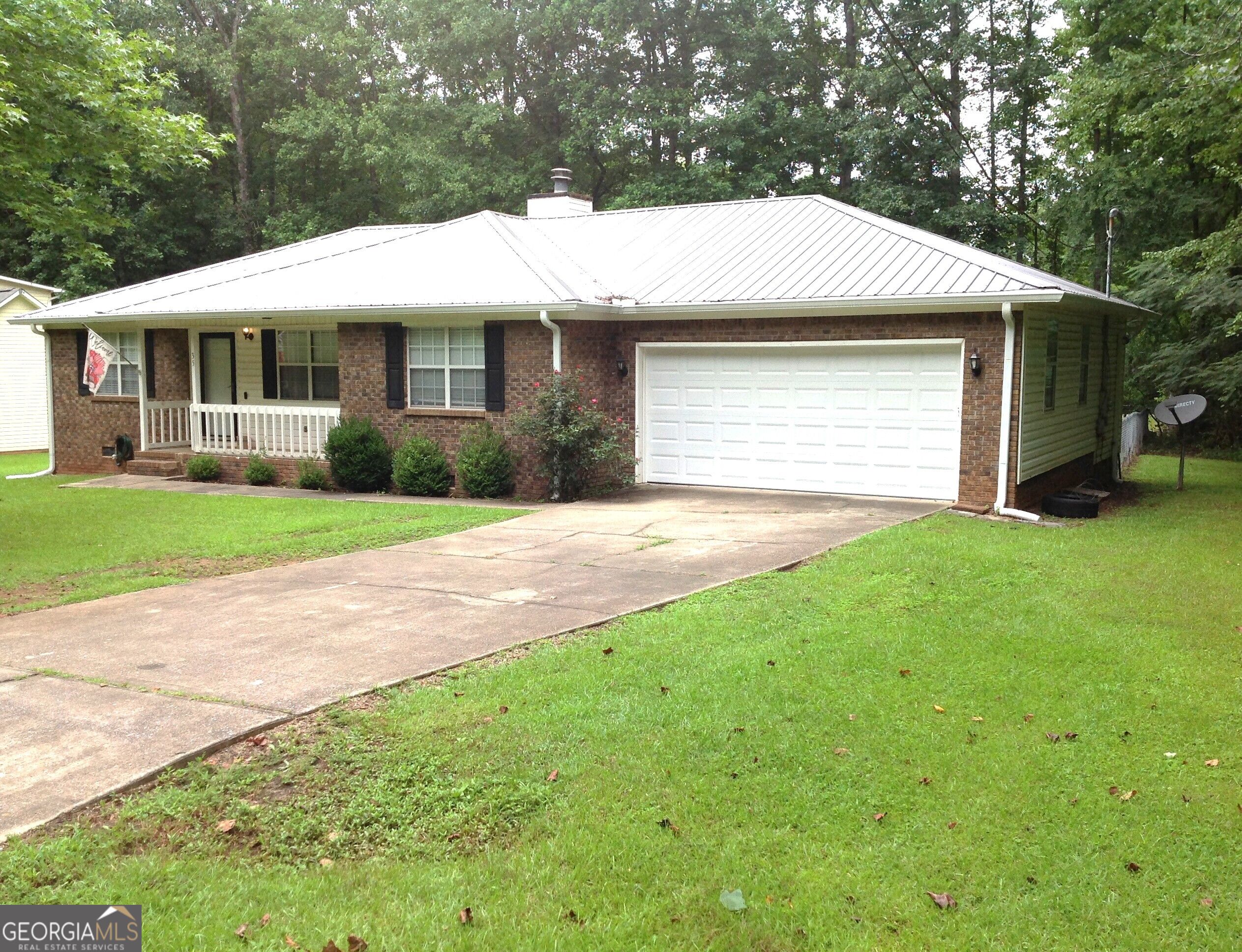 35 Woodland Dr Property Photo 6