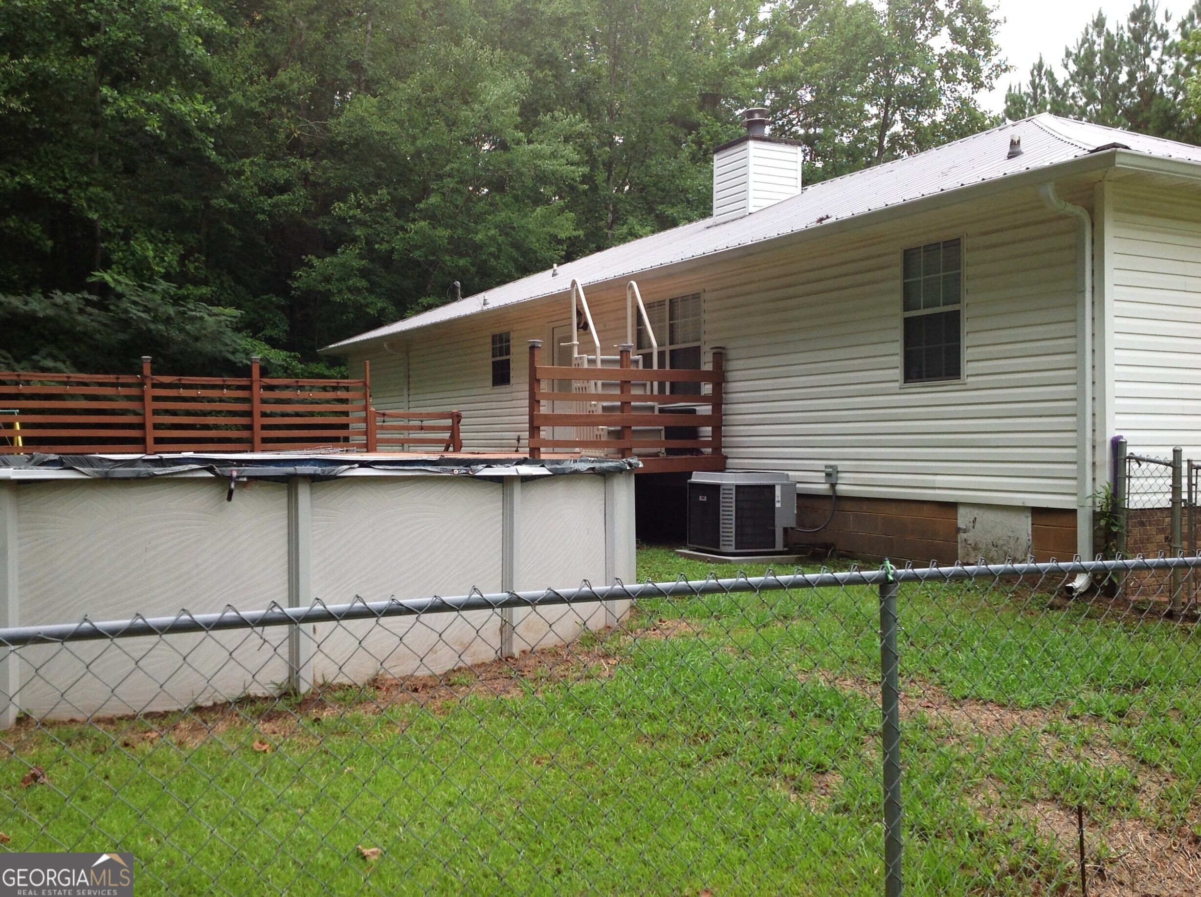 35 Woodland Dr Property Photo 10