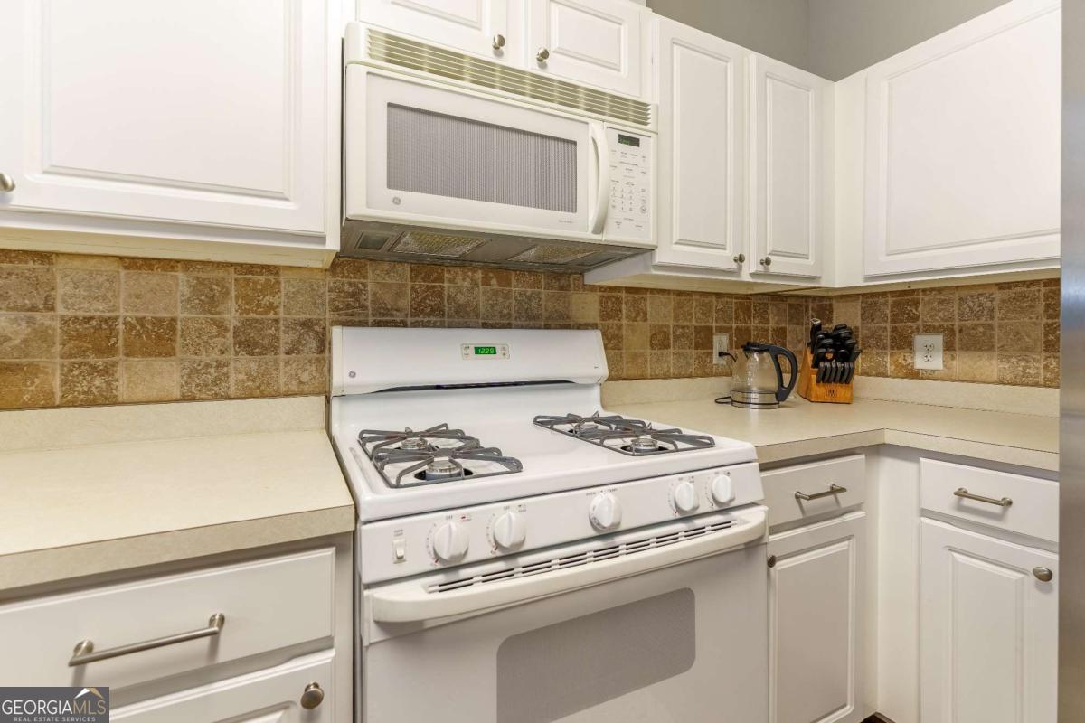 2830 Langford Commons Drive Property Photo 15