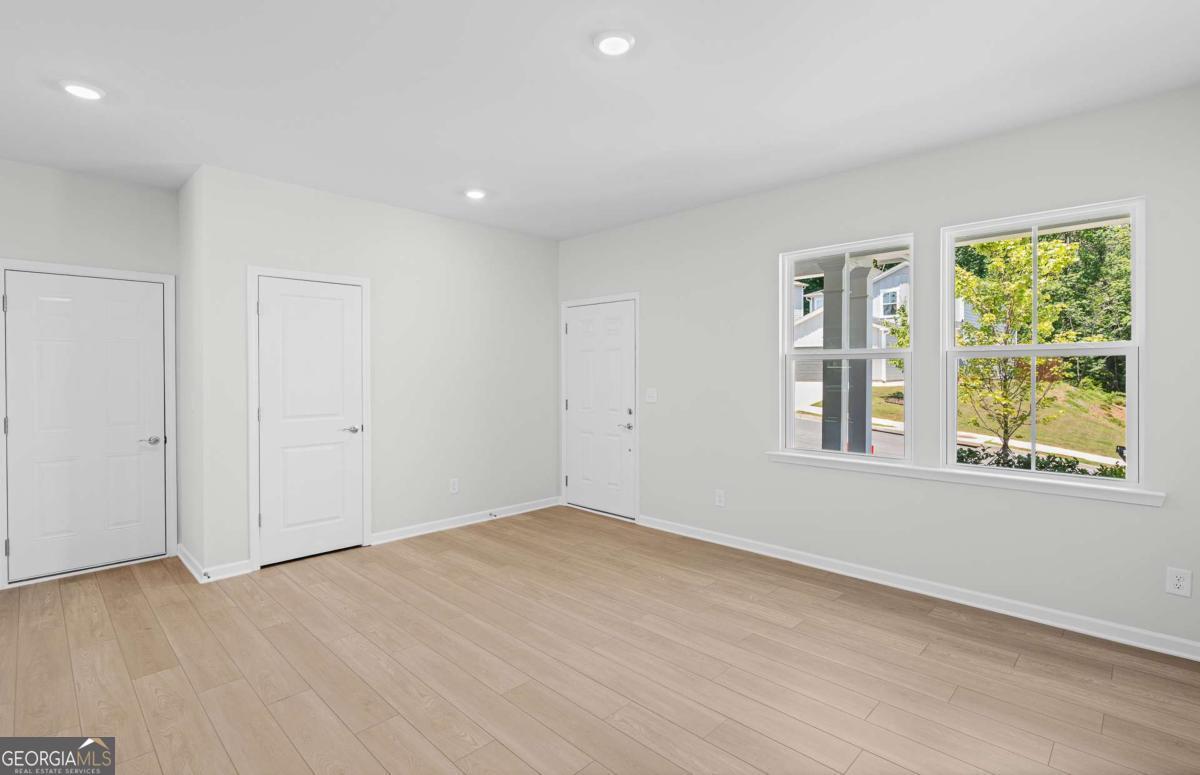 2922 Salinger Way Property Photo 3