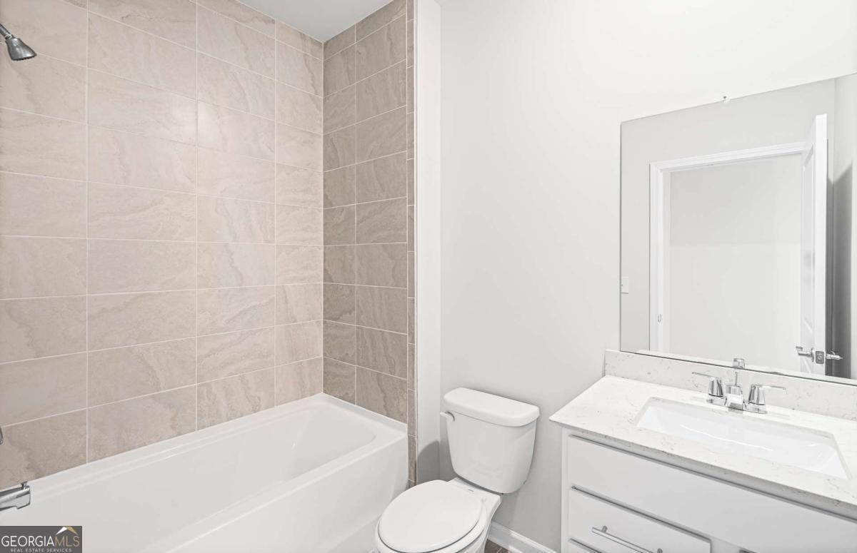 2922 Salinger Way Property Photo 11