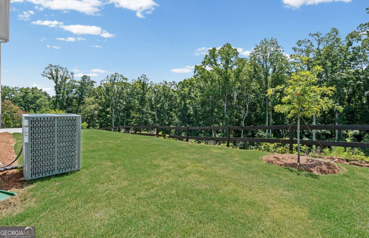 2922 Salinger Way Property Photo 20