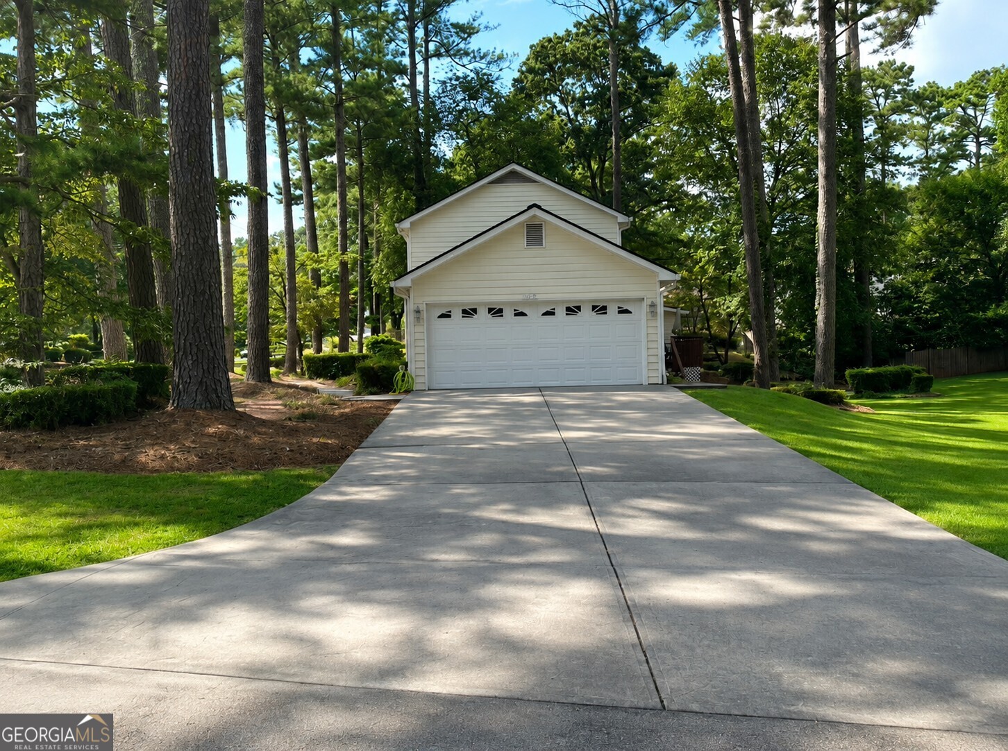 4421 Hardwood Circle Sw Property Photo 2