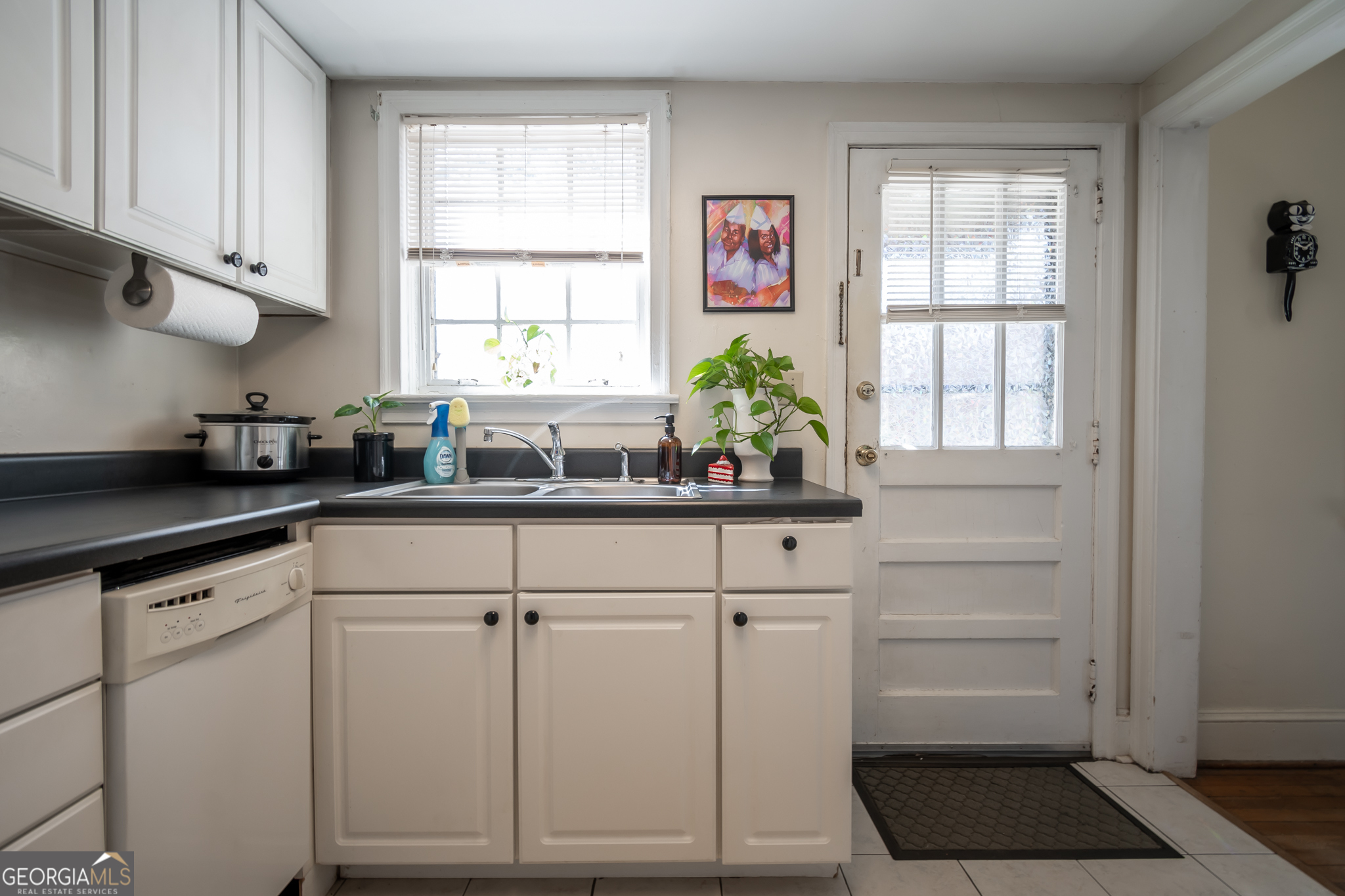 130 University Drive Property Photo 10