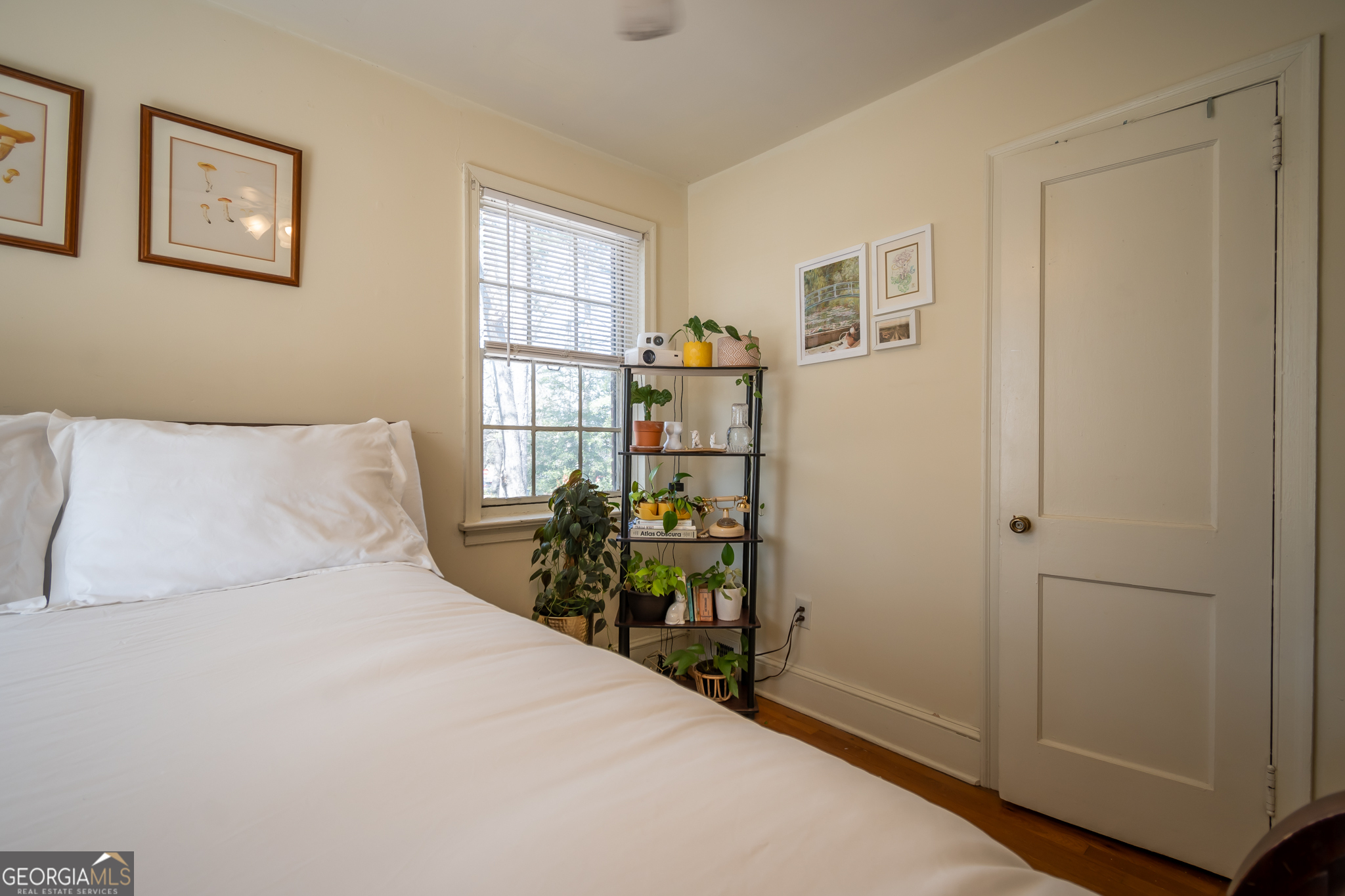 130 University Drive Property Photo 13