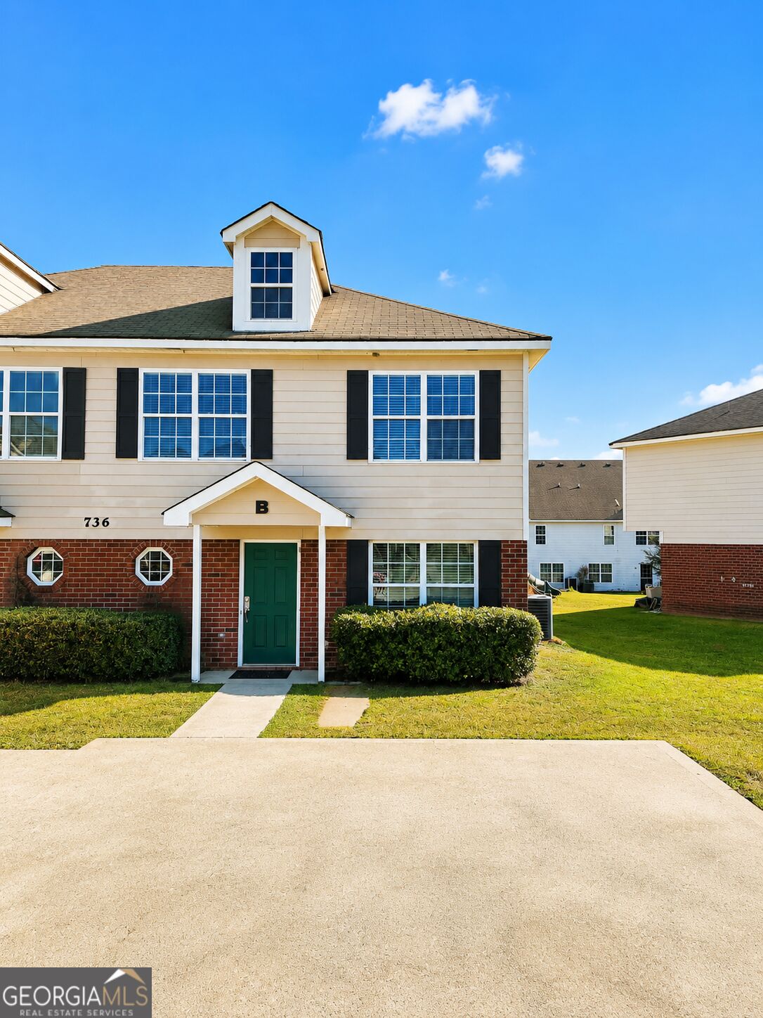 736 Wheel House Lane # B Property Photo 1