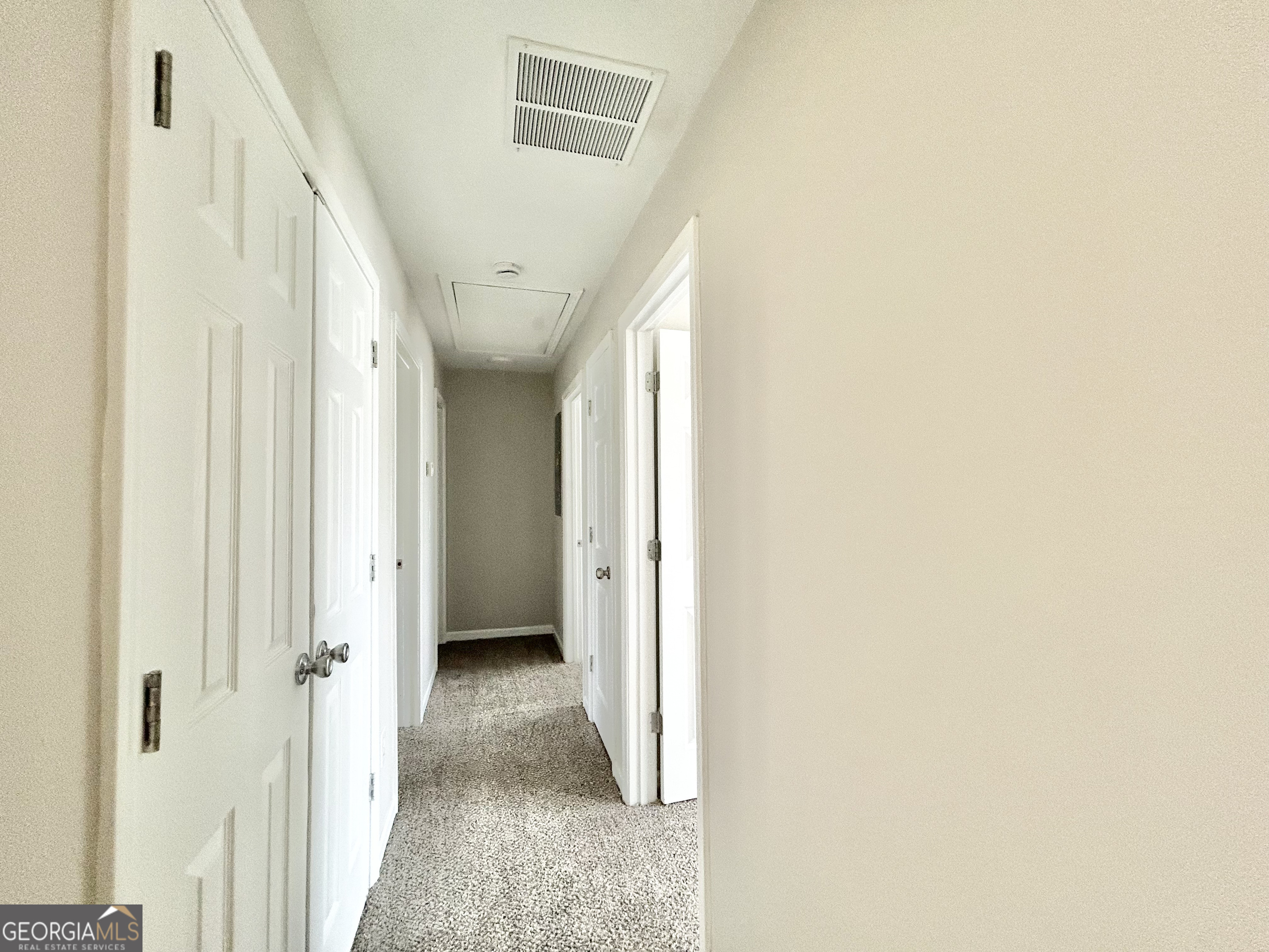 736 Wheel House Lane # B Property Photo 8