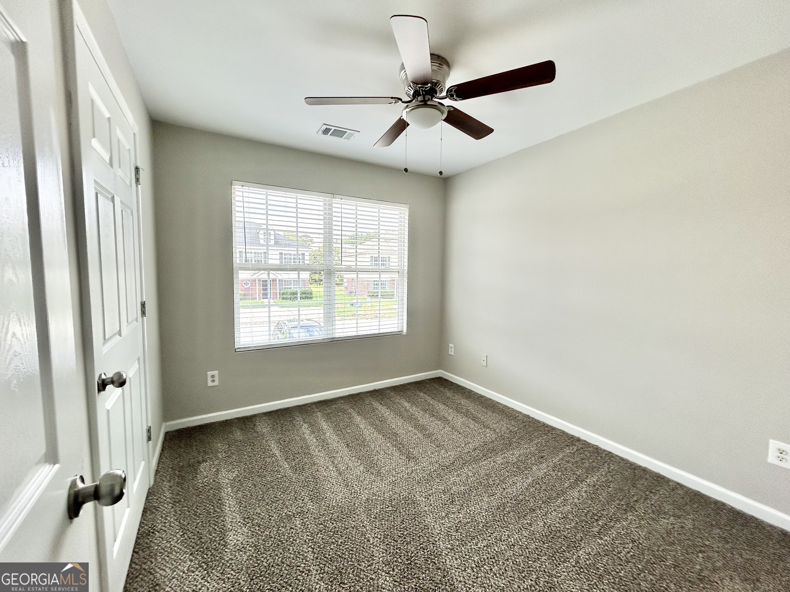 736 Wheel House Lane # B Property Photo 13