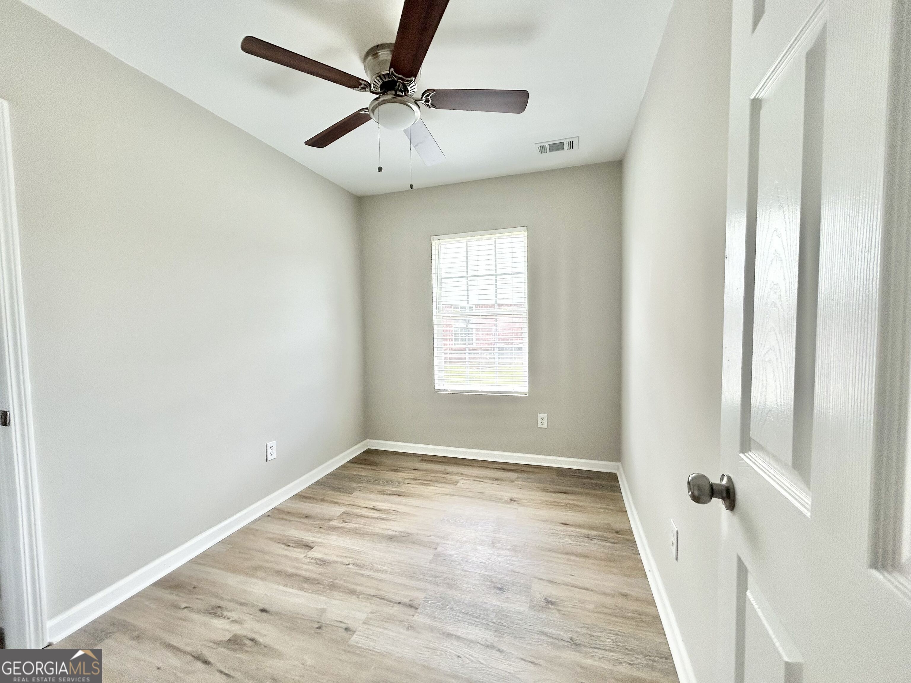 736 Wheel House Lane # B Property Photo 15