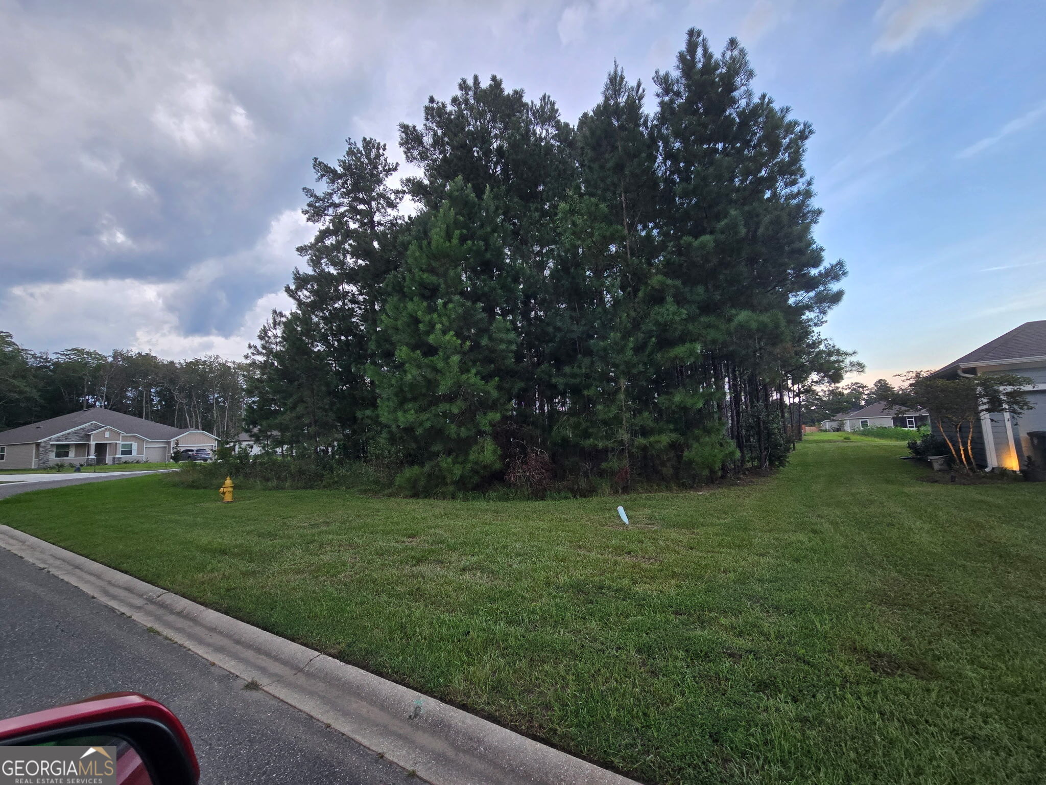 139 Breakwater Loop Property Photo 3