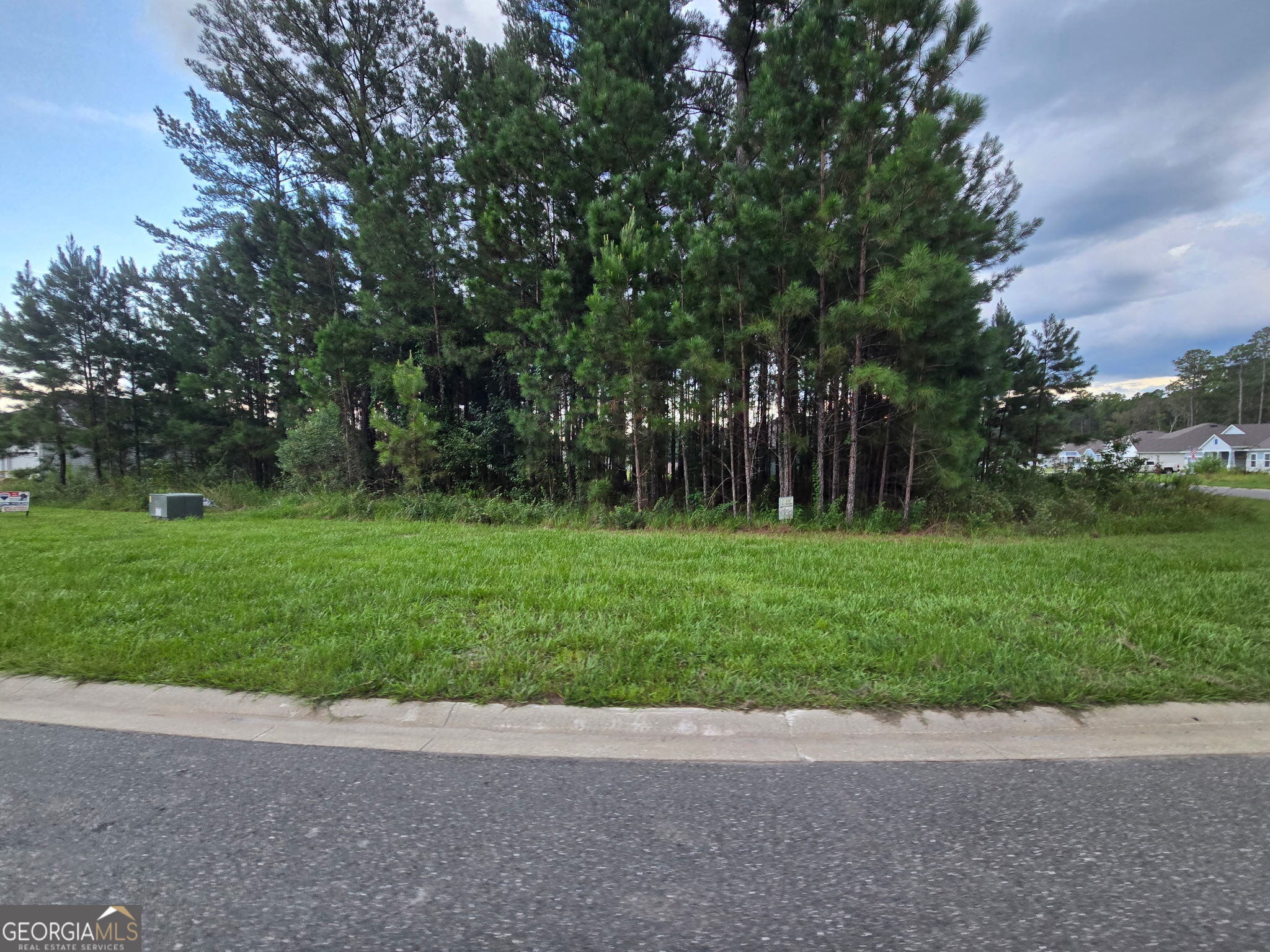 139 Breakwater Loop Property Photo 8