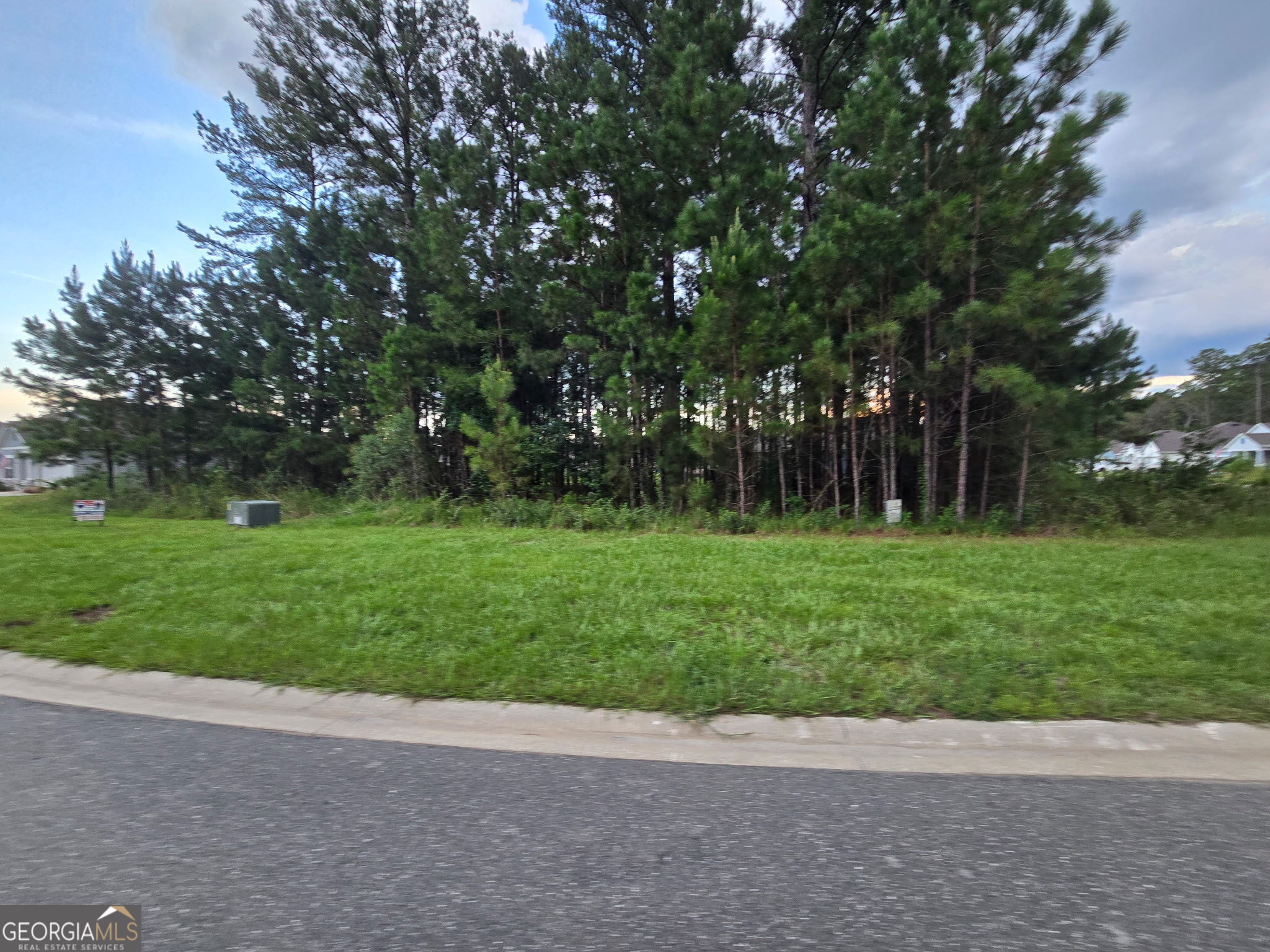139 Breakwater Loop Property Photo 9