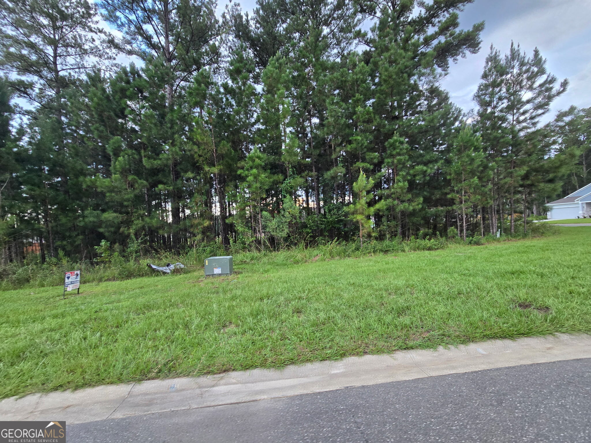 139 Breakwater Loop Property Photo 10