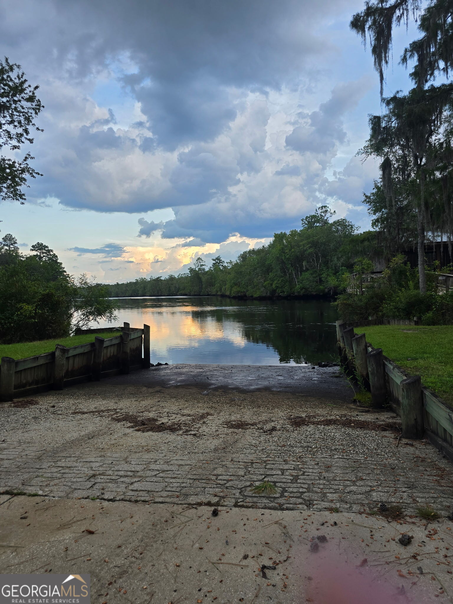 139 Breakwater Loop Property Photo 13