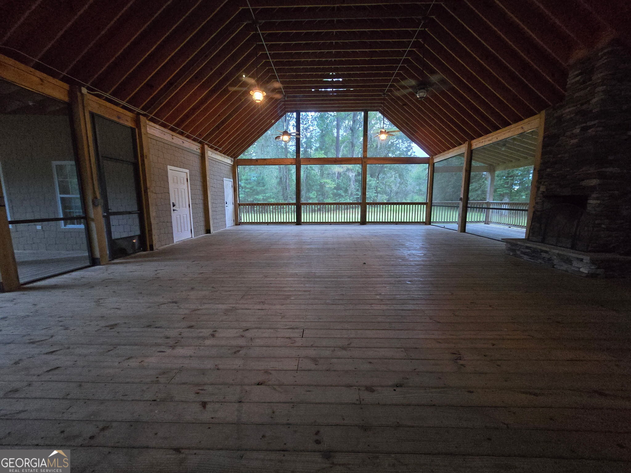 139 Breakwater Loop Property Photo 29
