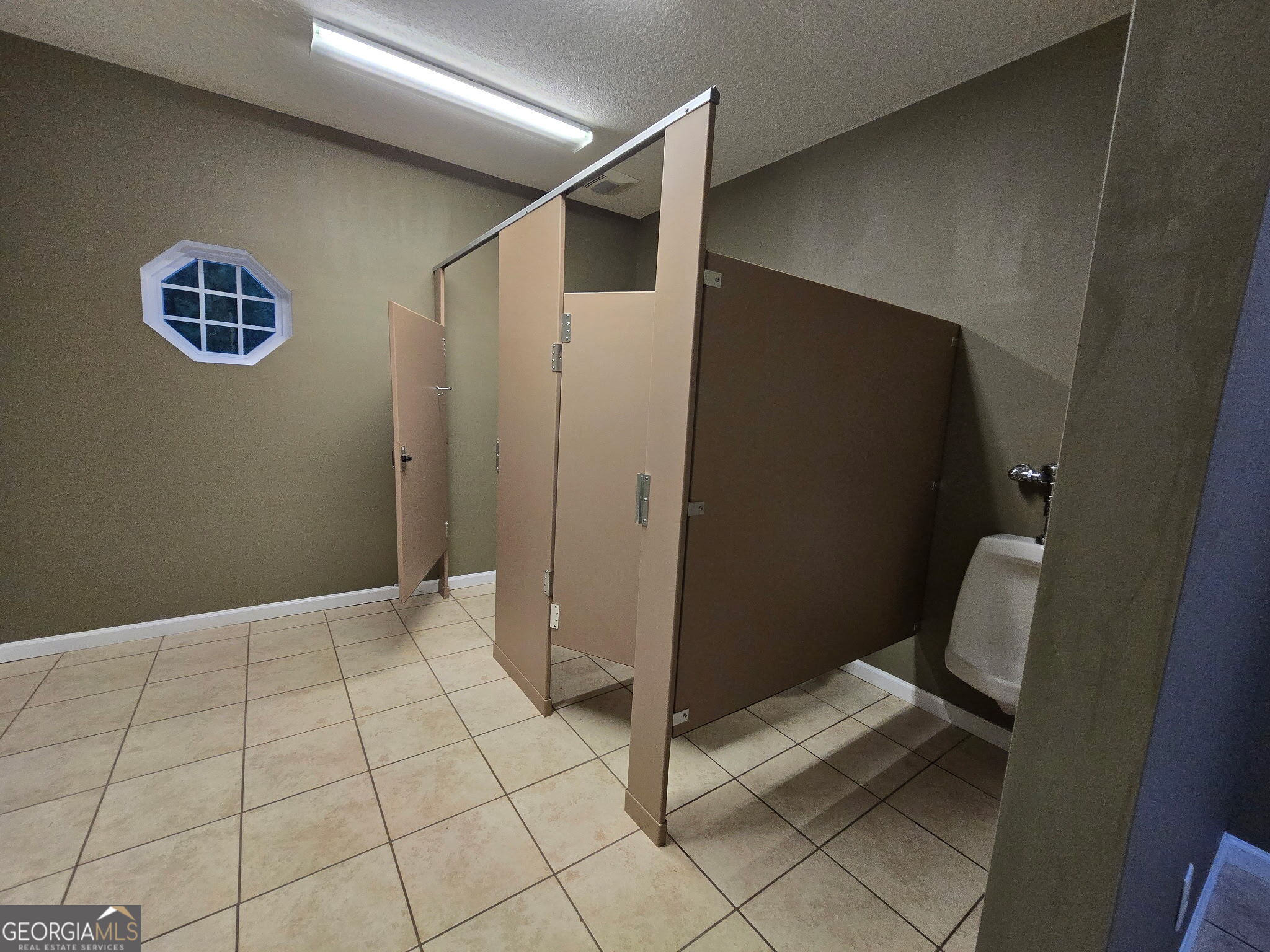 139 Breakwater Loop Property Photo 35