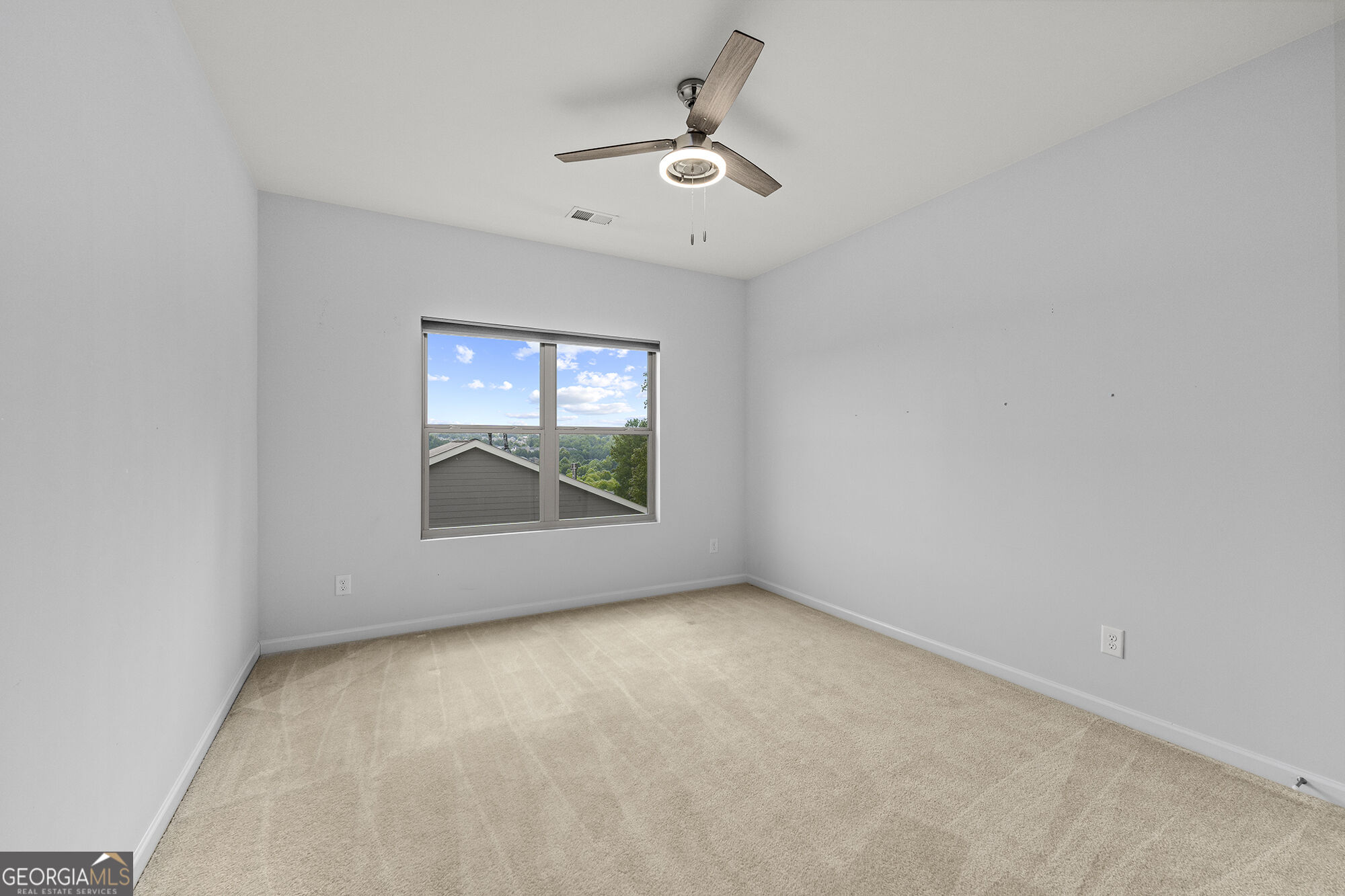 121 Rolling Hills Place Property Photo 22