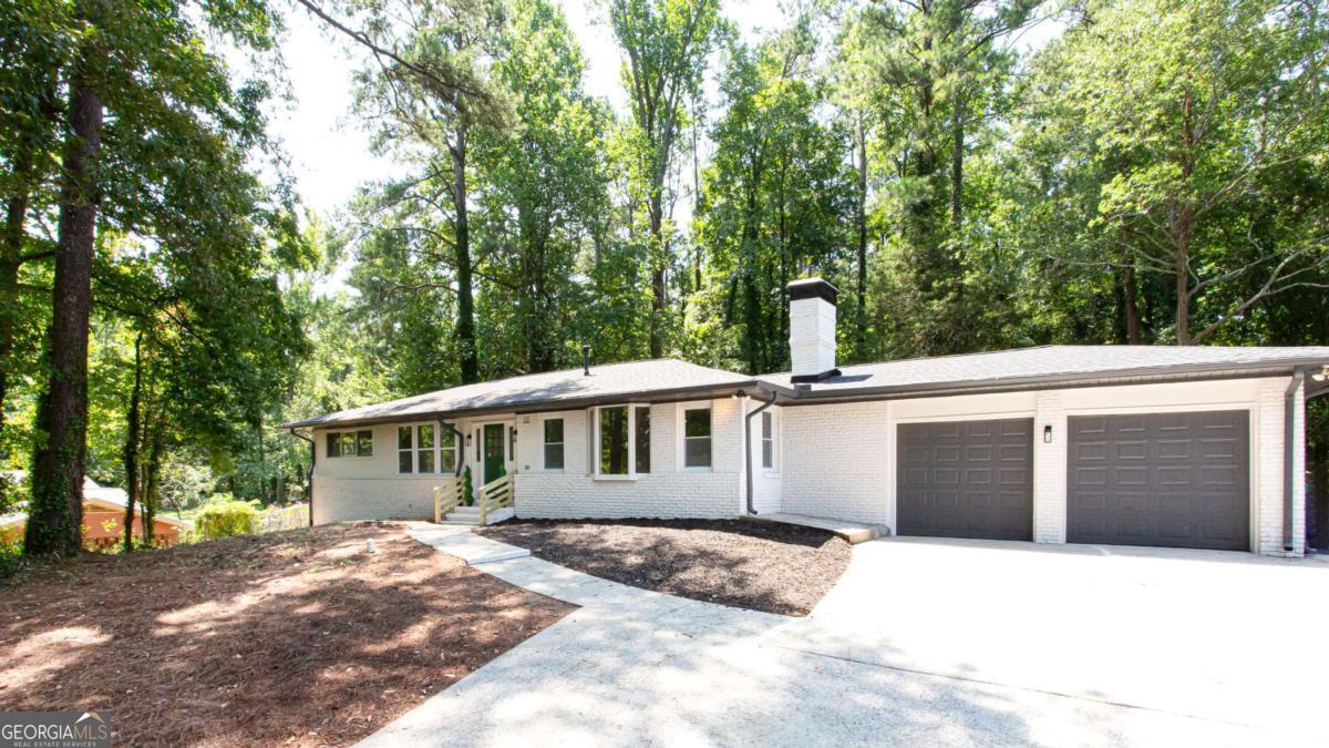 1460 Loch Lomond Trail Sw Property Photo 1