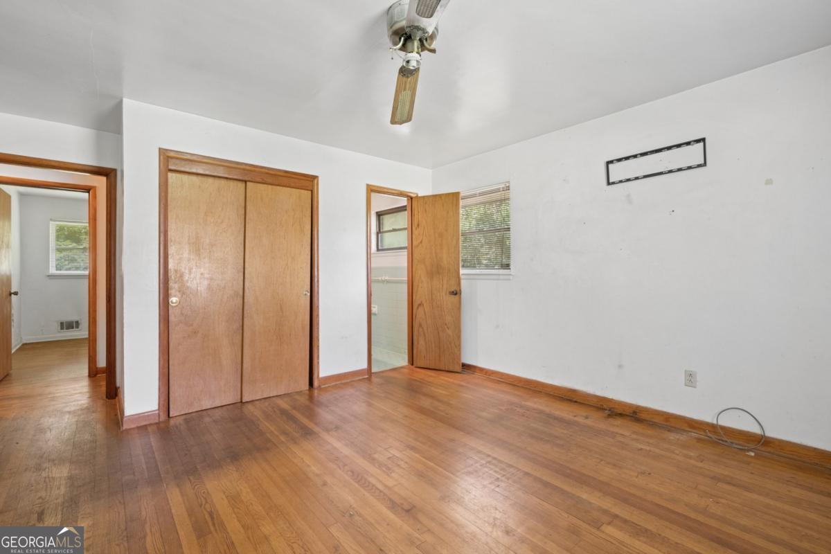1923 Joseph Court Property Photo 17
