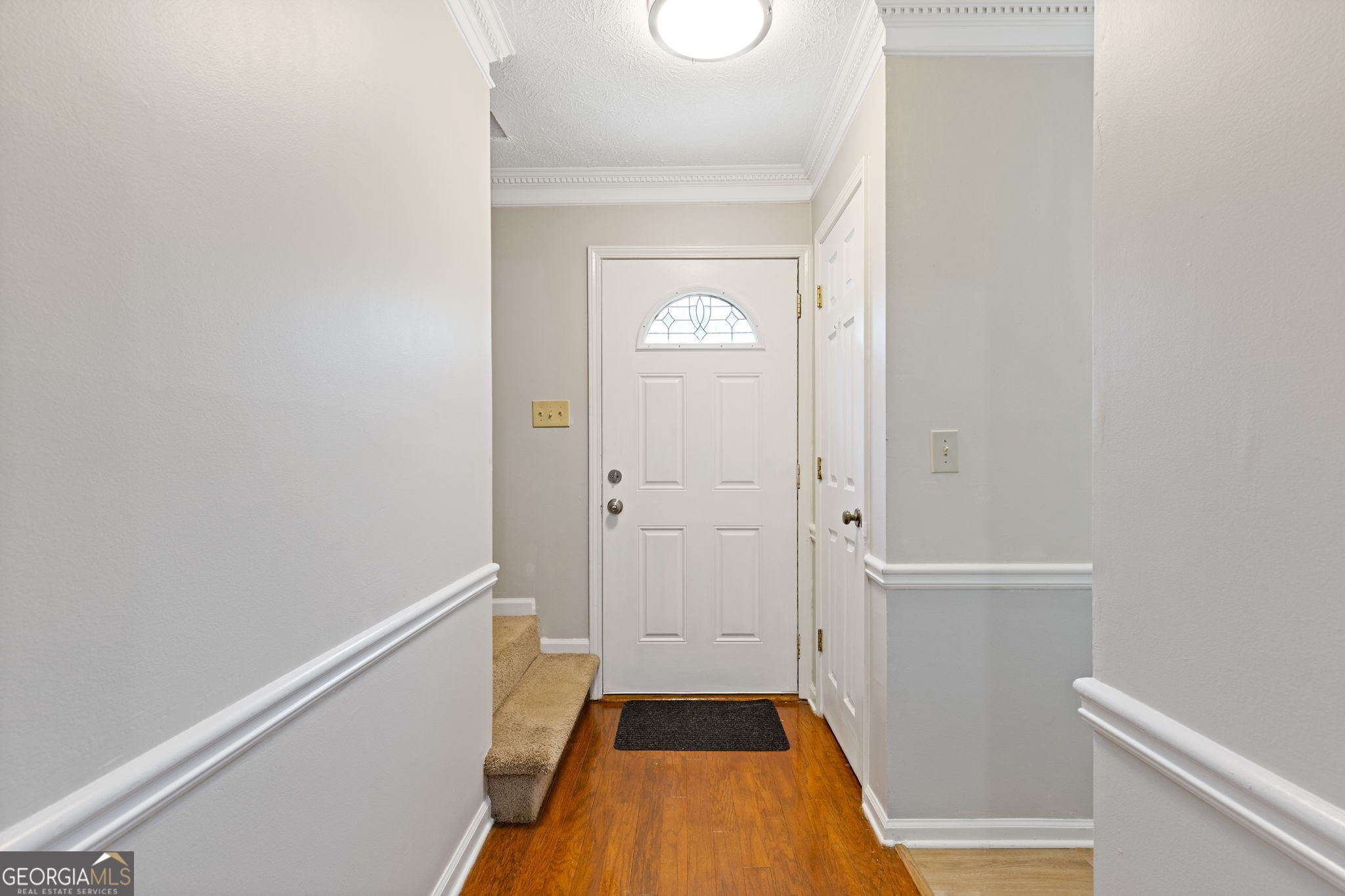 5278 Oakridge Drive Property Photo 5