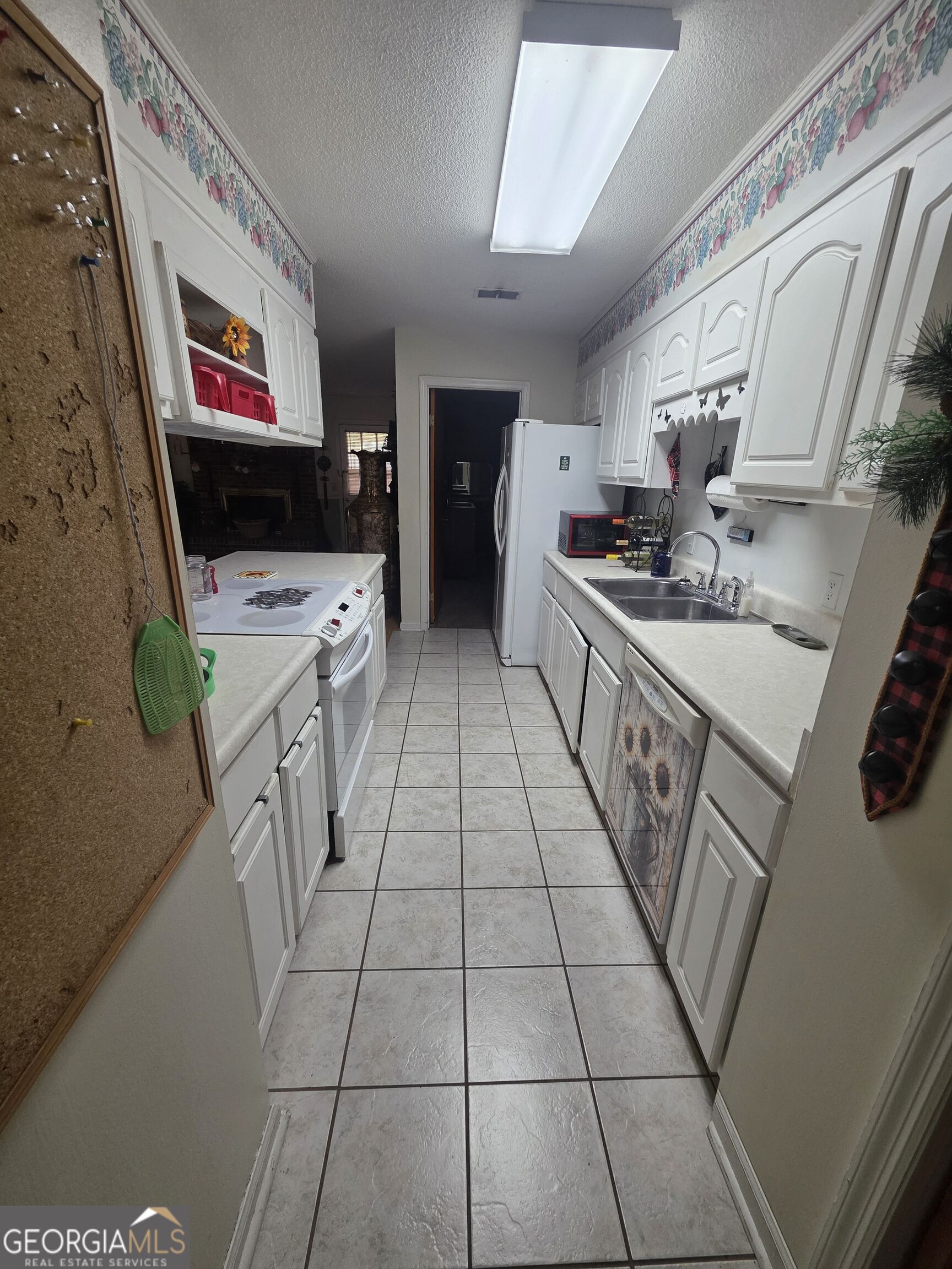 227 Colonial Drive Property Photo 16