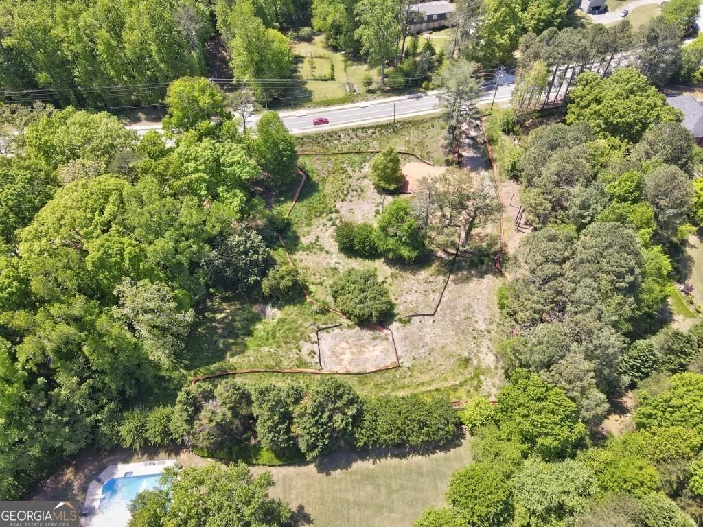 13975 Cogburn Road Property Photo 3