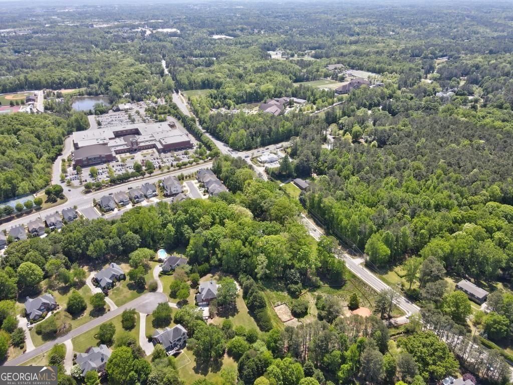 13975 Cogburn Road Property Photo 4