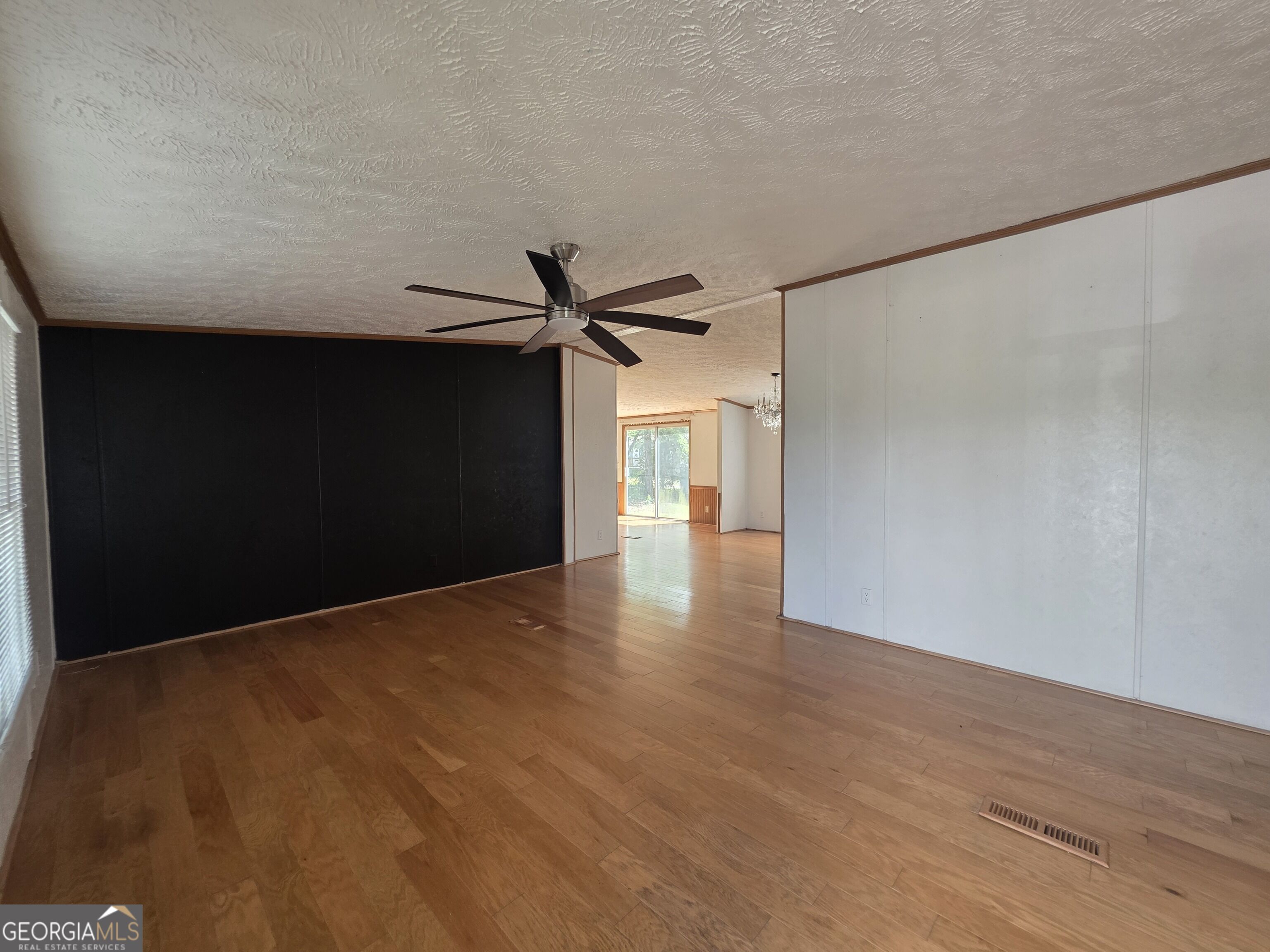 111 Harper Road Property Photo 2