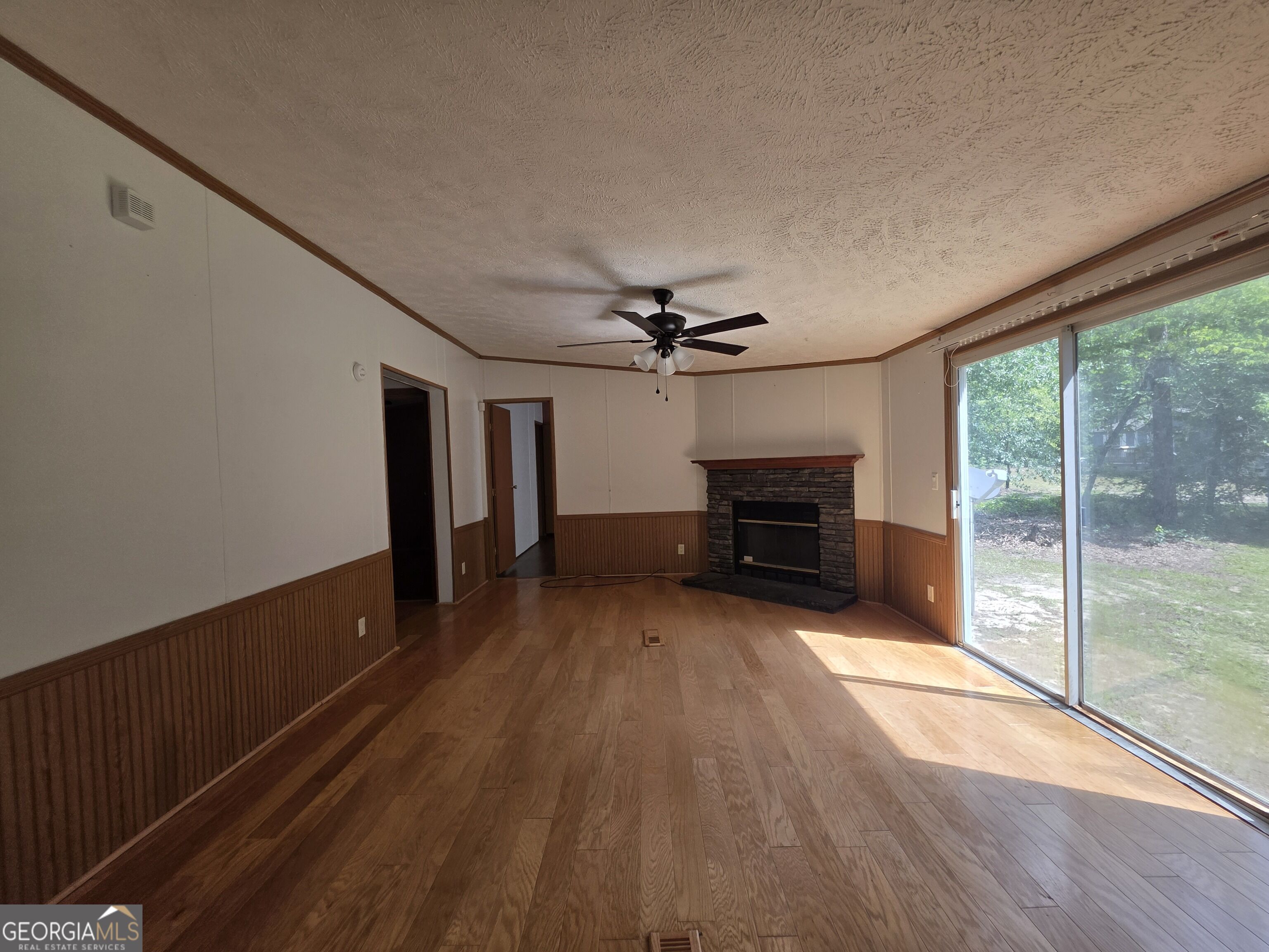 111 Harper Road Property Photo 6
