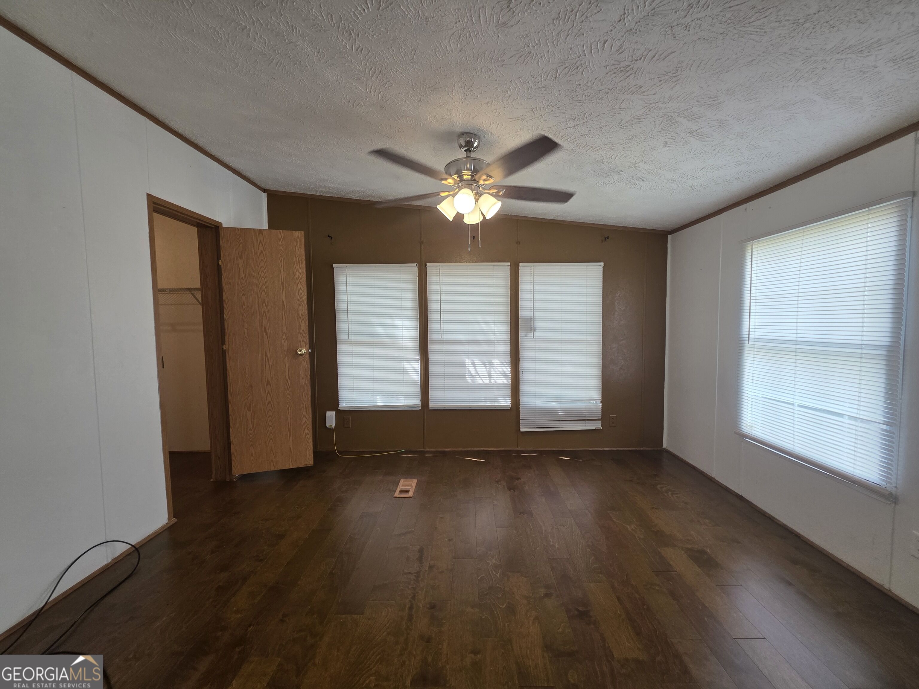111 Harper Road Property Photo 8