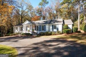 2783 S Hillandale Circle Property Photo 2