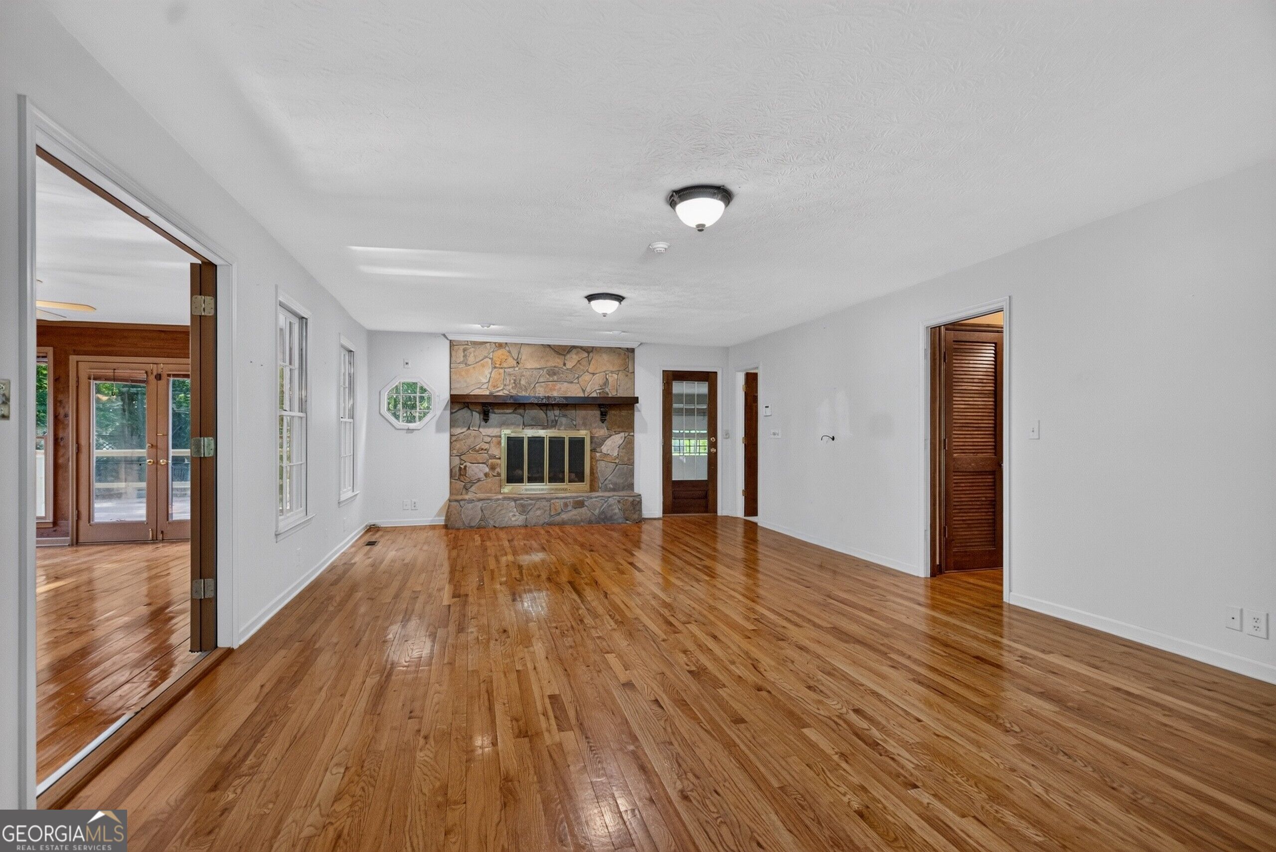 121 Hunt Road Property Photo 29
