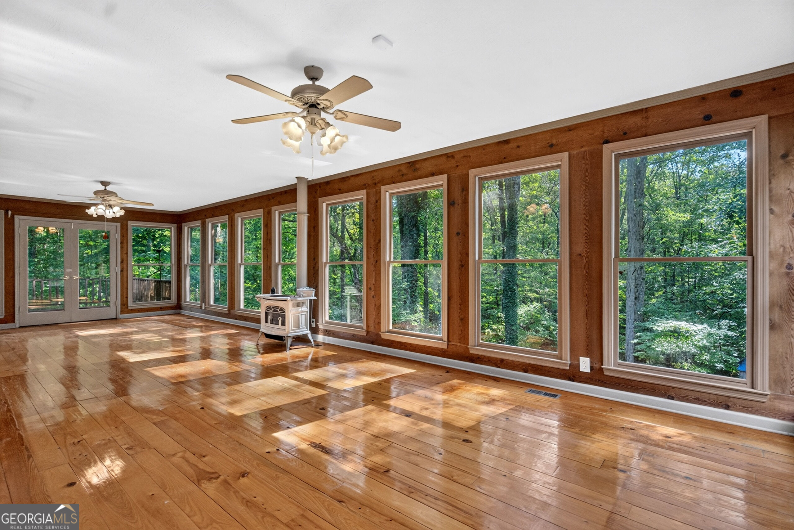 121 Hunt Road Property Photo 35