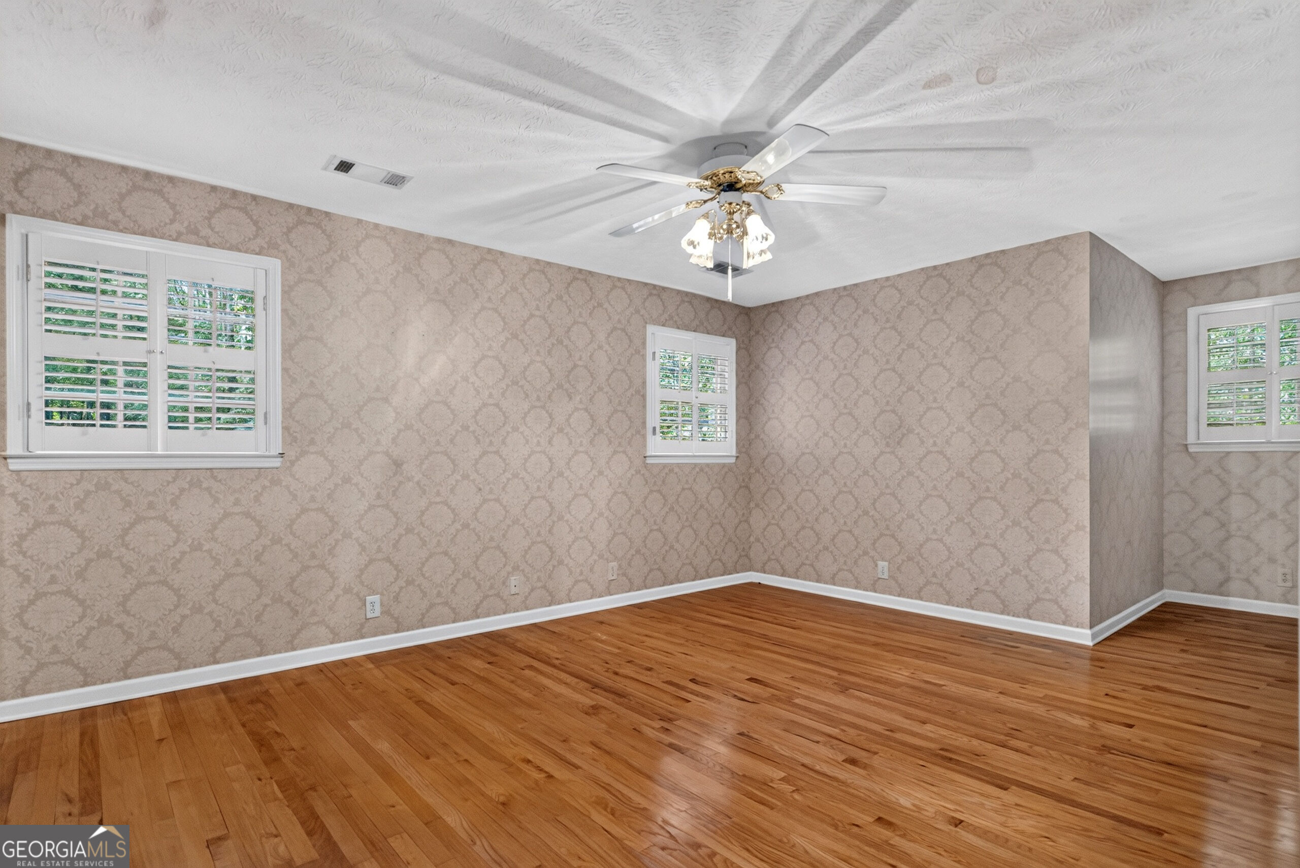121 Hunt Road Property Photo 49