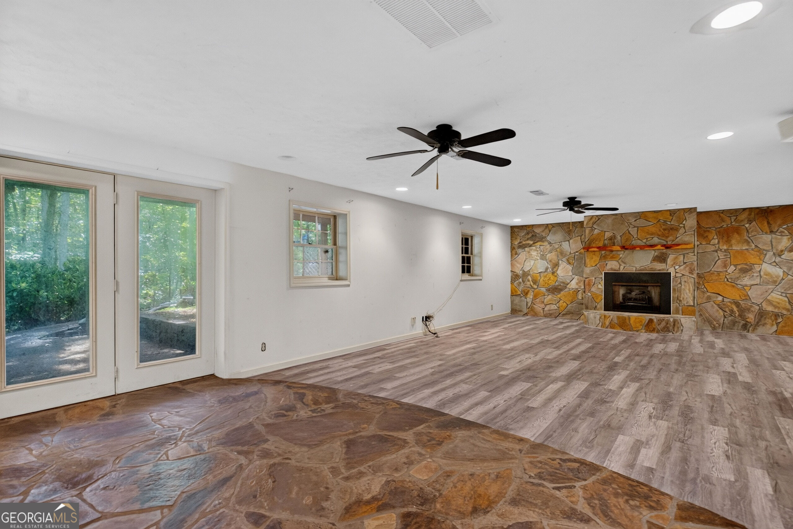 121 Hunt Road Property Photo 55