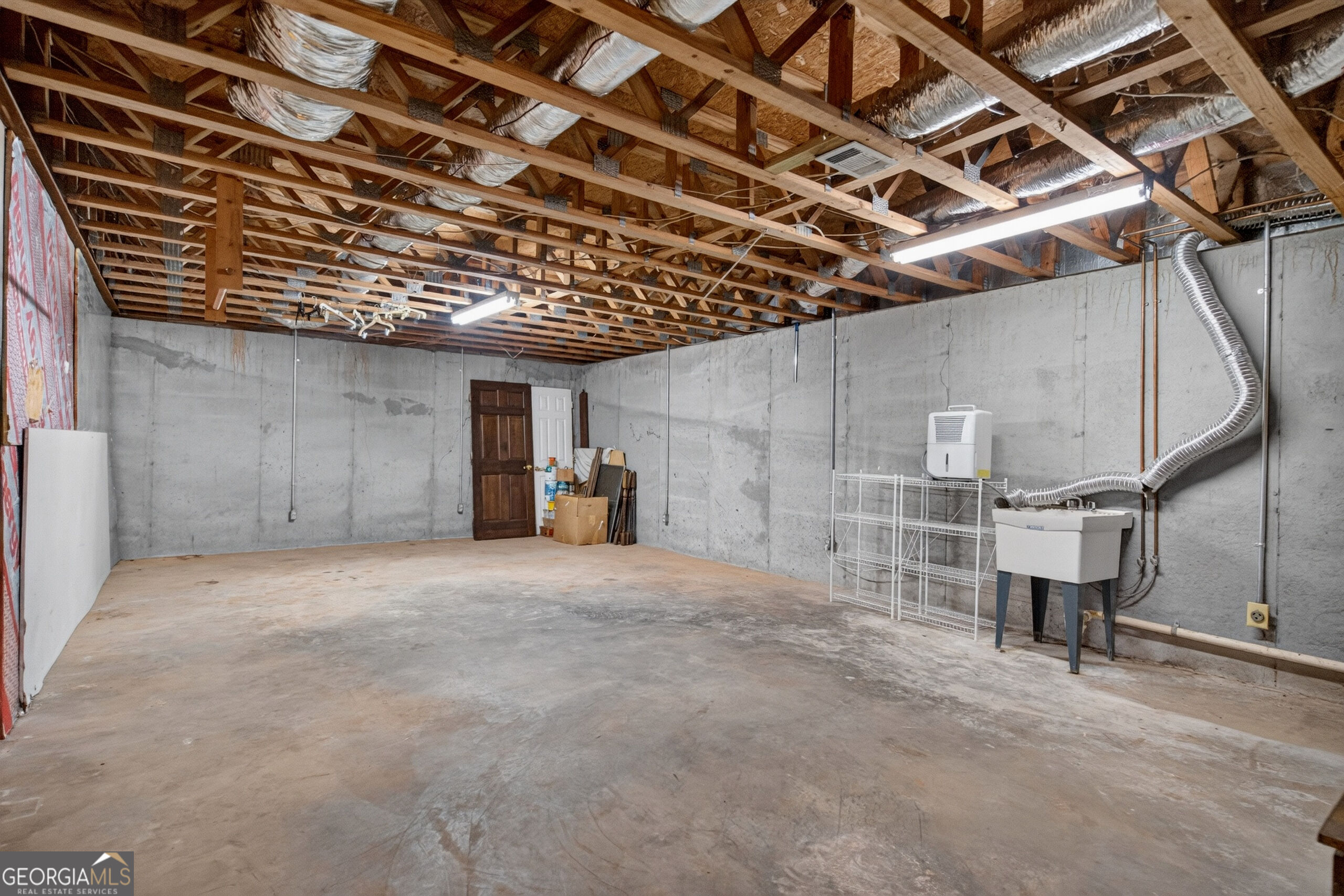 121 Hunt Road Property Photo 58