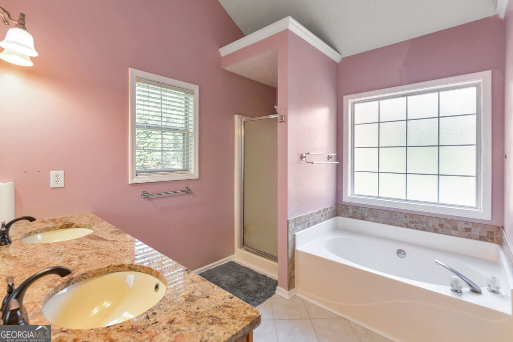 1675 Round Road Property Photo 21