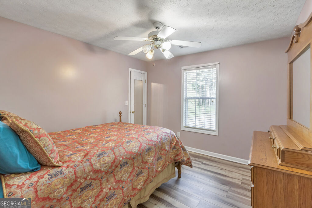 1675 Round Road Property Photo 28