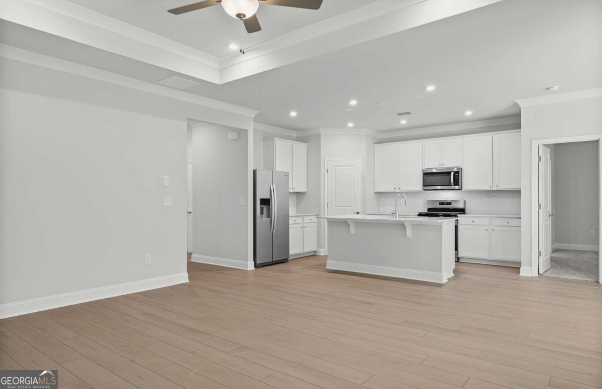 1111 Leconte Court Property Photo 5