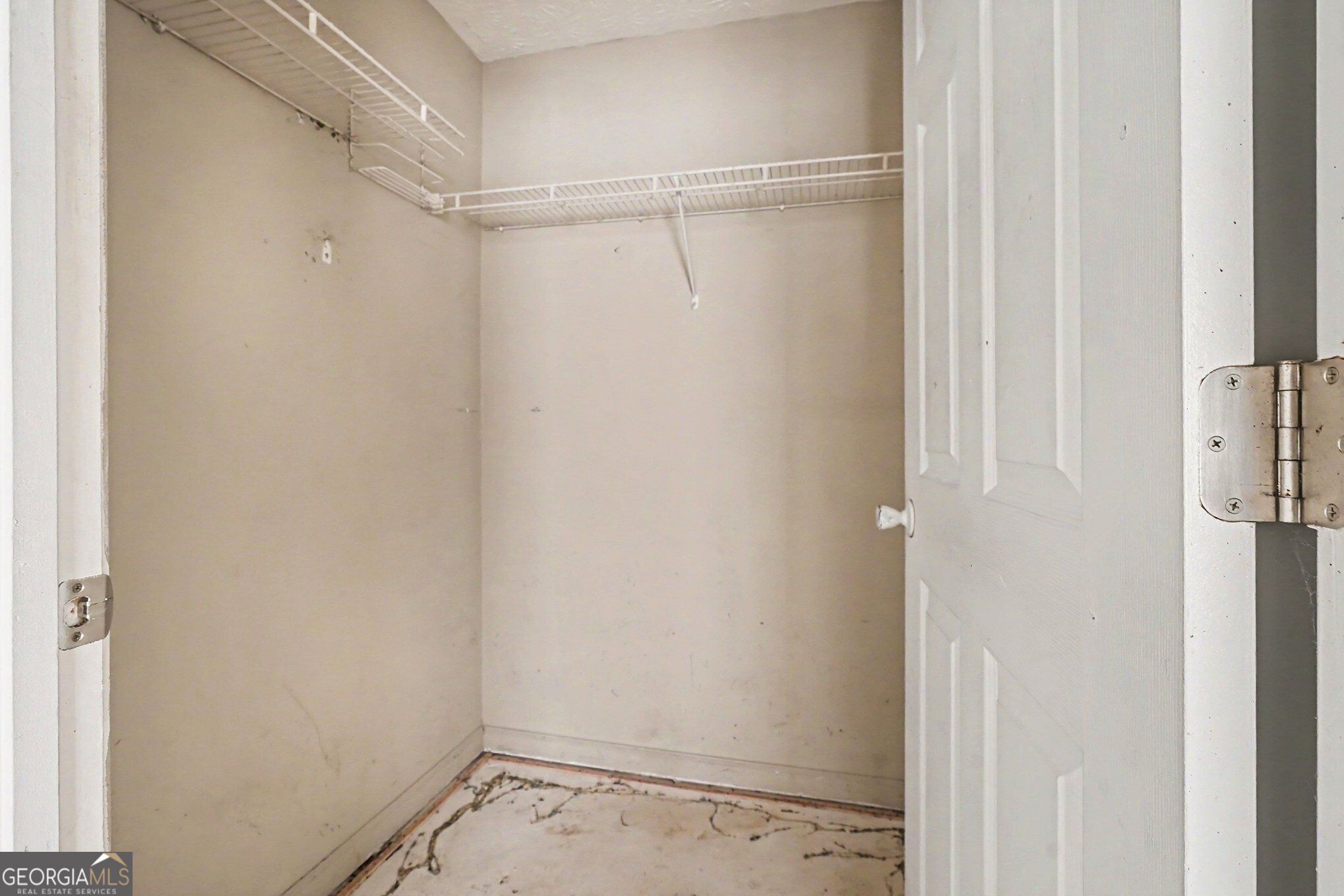 2202 Fairington Village Drive Property Photo 11