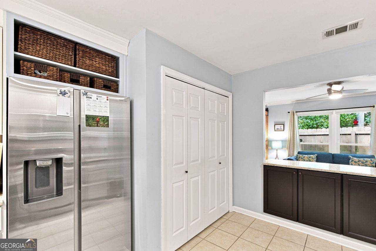 1119 Moorestown Circle Property Photo 12